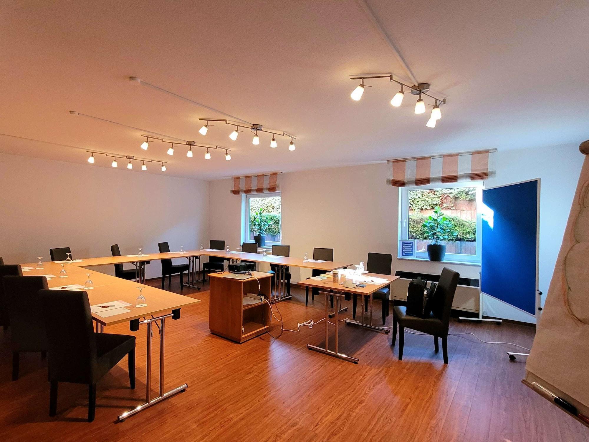 Sala de Reuniones Tulip Inn Frankfurt Airport