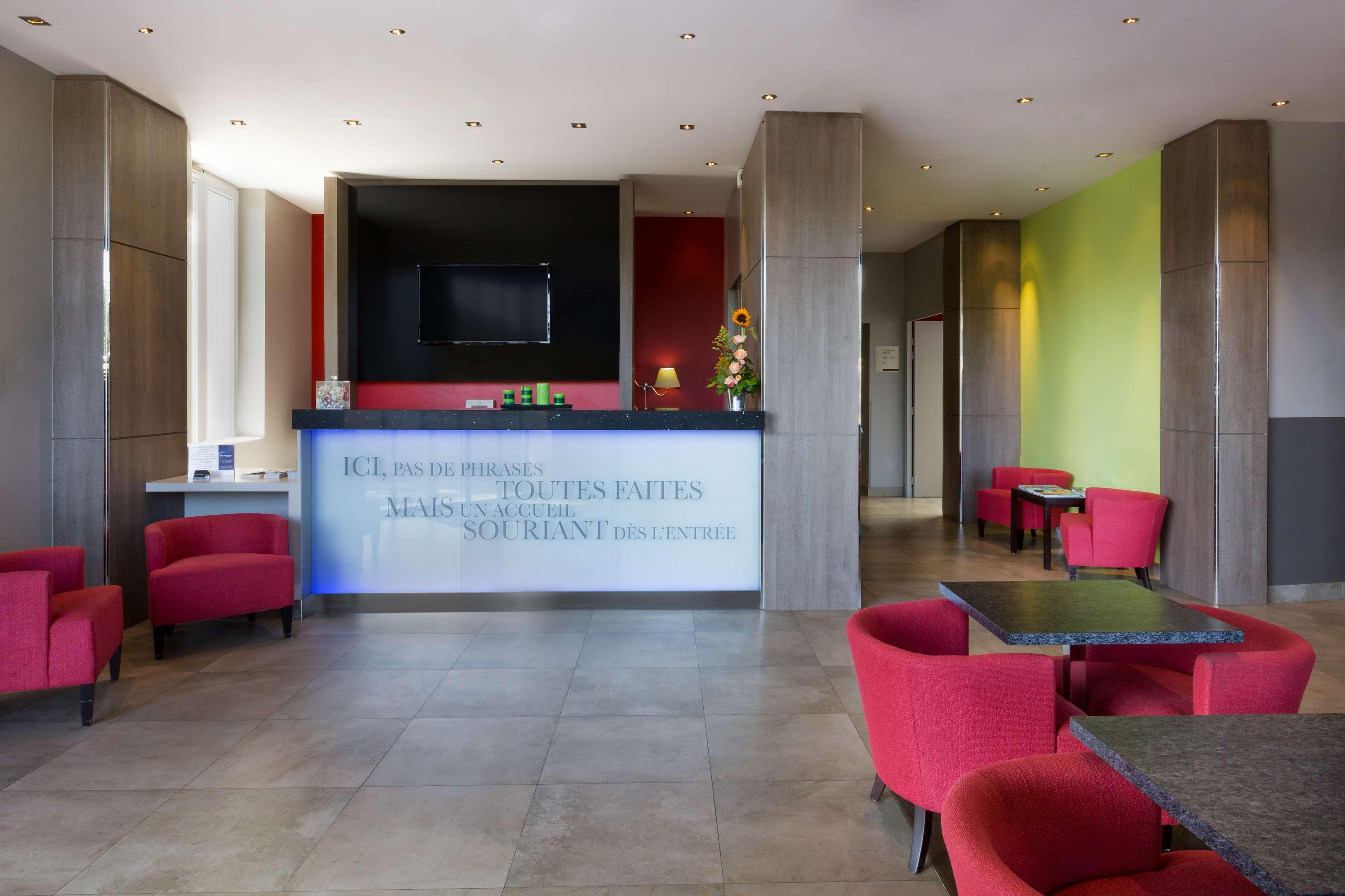 Vista Lobby Best Western Seine West Hotel