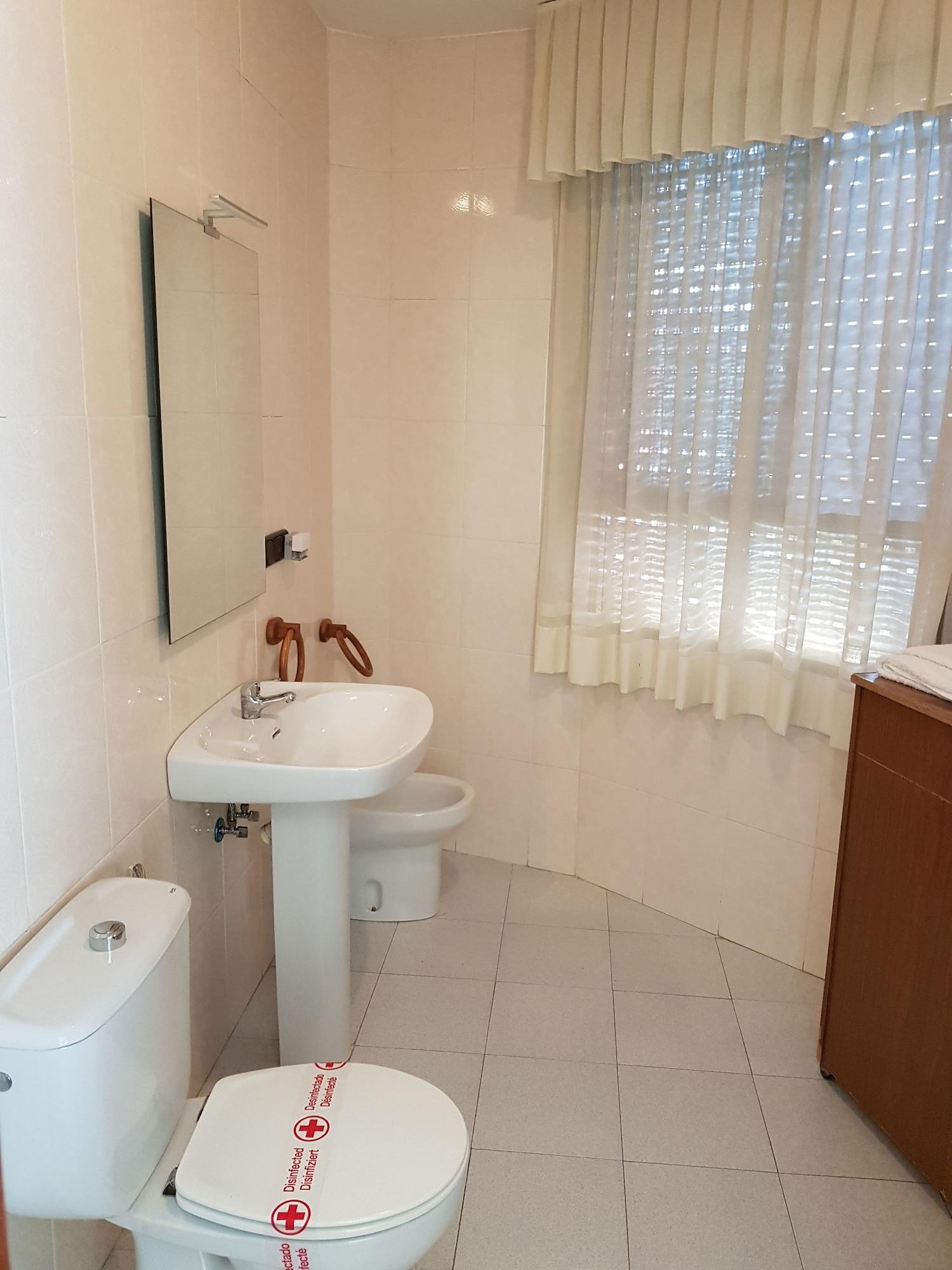 Equipamiento de Habitación Pension Jardin Burriana