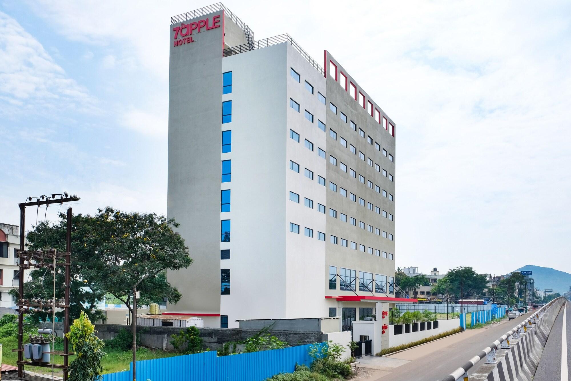 Vista Exterior 7 Apple Hotel Nashik