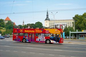 Actividad - City Sightseeing Tallin Hop-On Hop-Off Tour