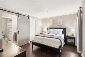 Renta temporal - Downtown 2 bedroom overlooking River and walk to Broadway!