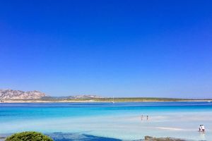 Alquiler Vacacional - BEAUTIFUL APARTMENTS CALA REALE IN FRONT OF PORTO WITH PATIO AND GARDEN SEA VIEW