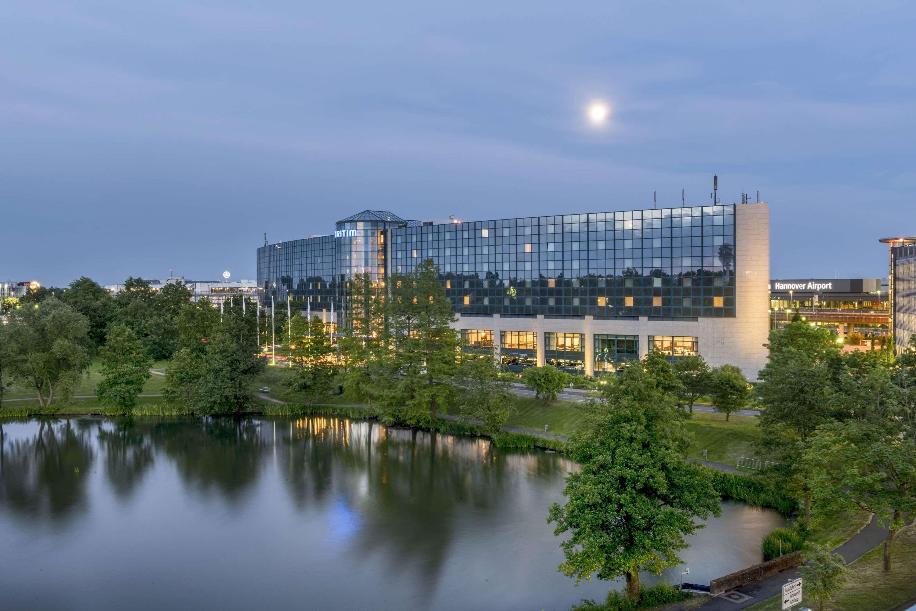 Vista Exterior Maritim Airport Hotel Hannover