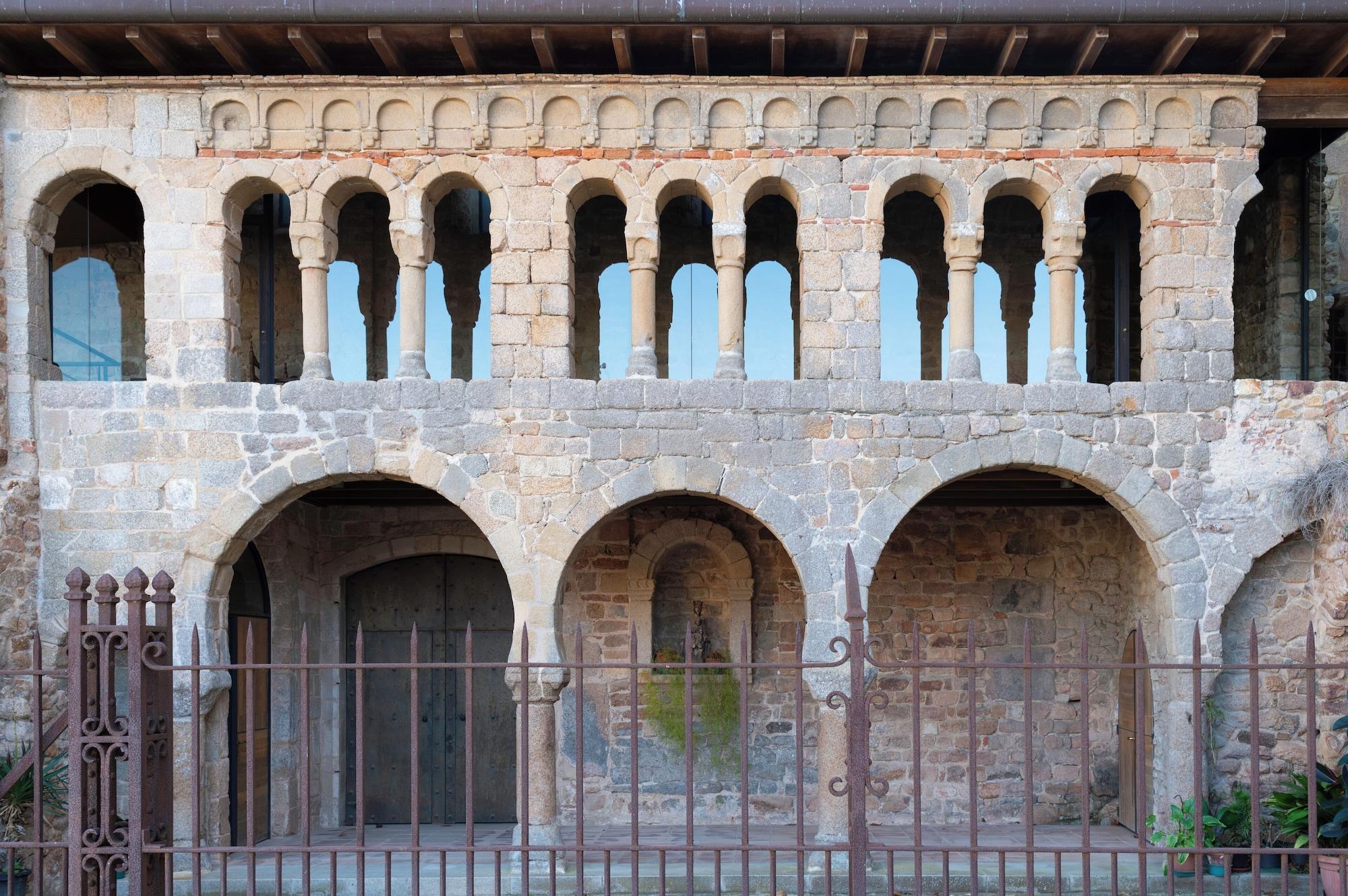 Vista Exterior Hostal Boutique Es Portalet