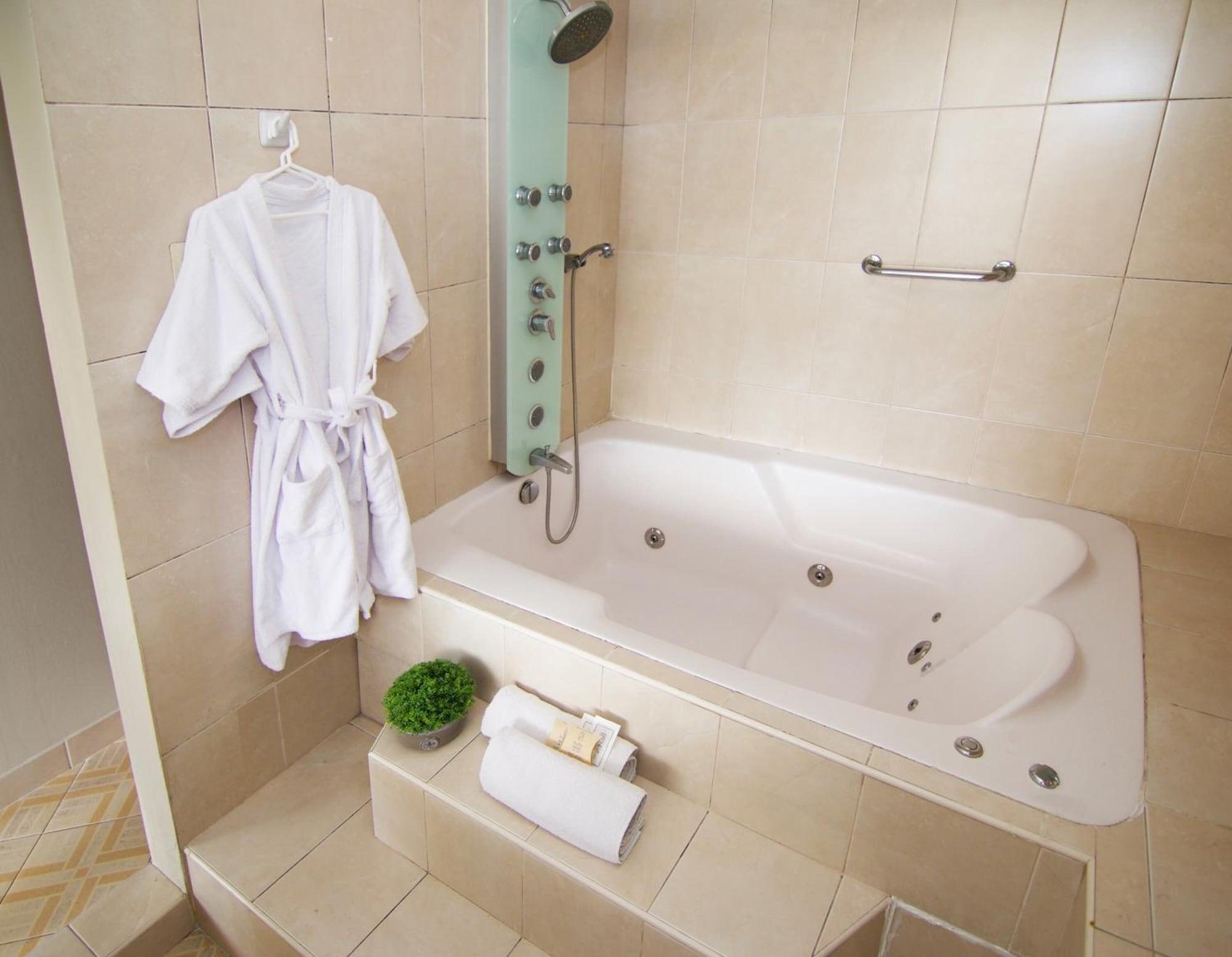 Equipamiento de Habitación Hotel Pacifico Miraflores