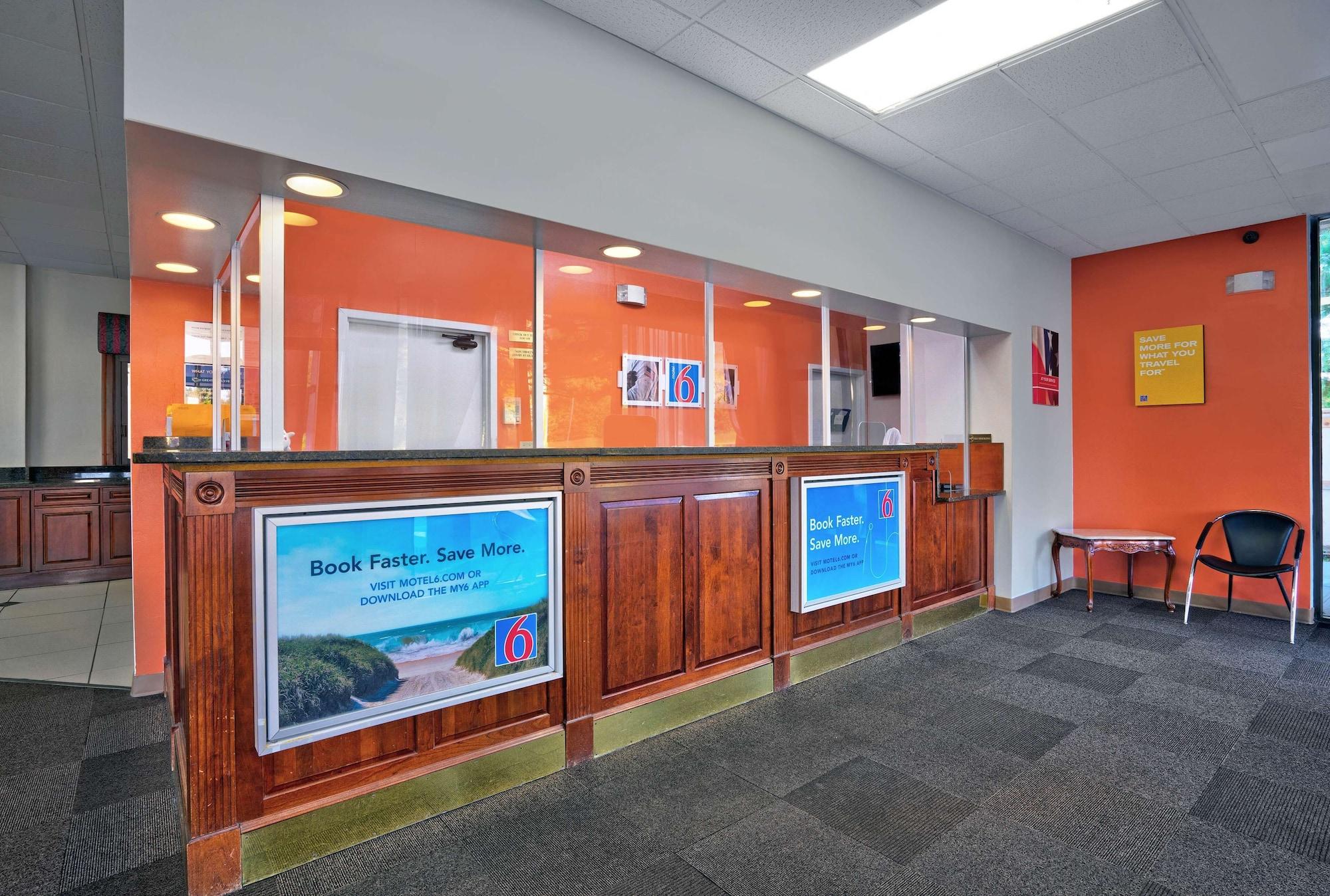 Vista Lobby Motel 6 Seaford, DE