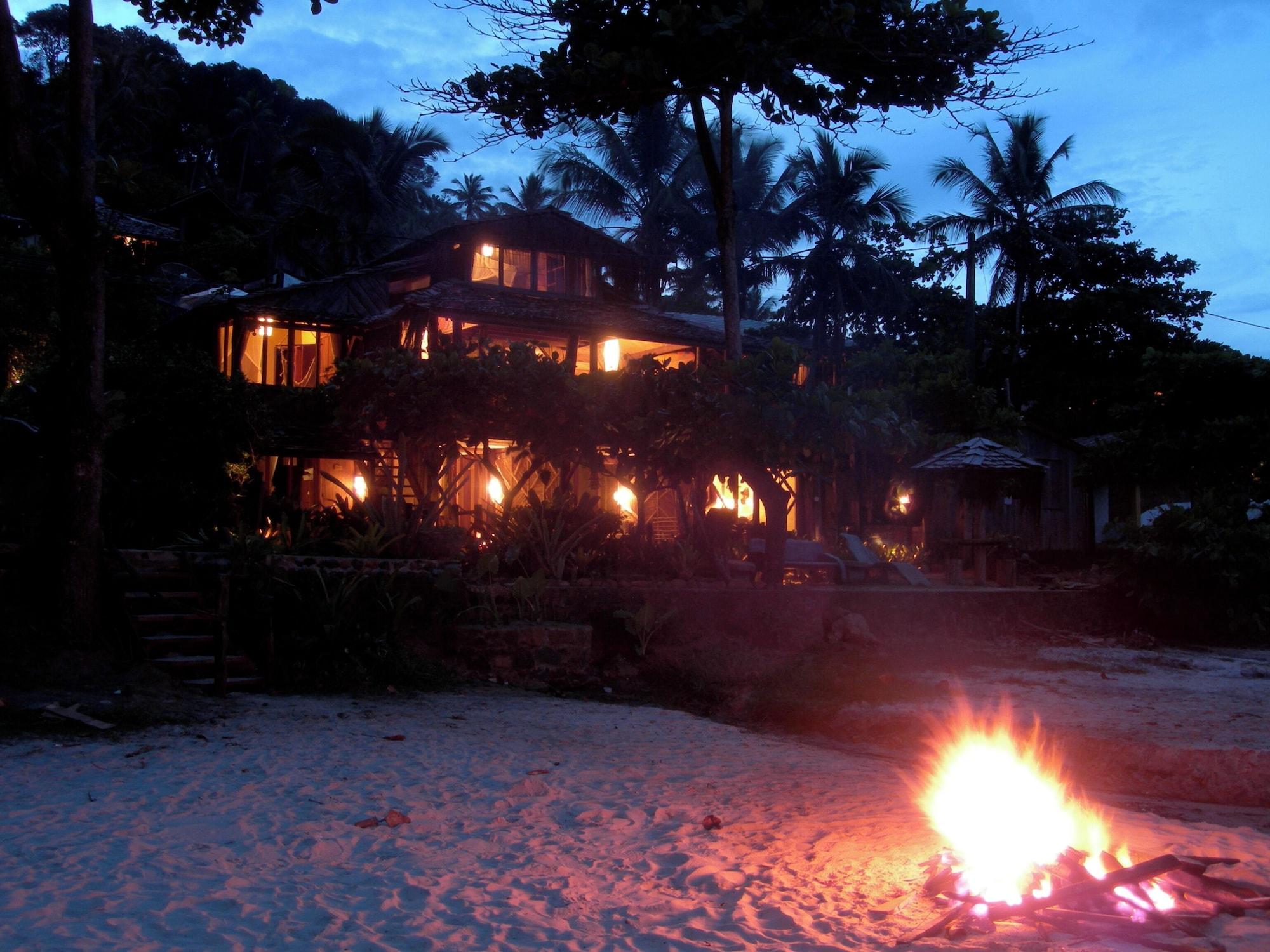 Vista Exterior Pousada Shangri-lá