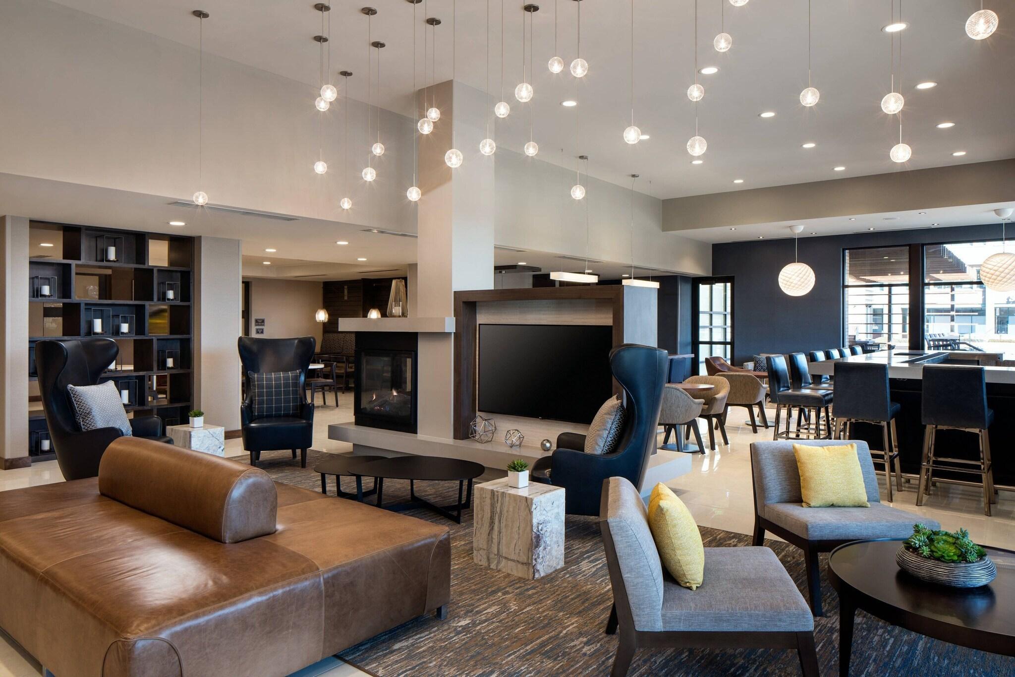 Vista Lobby Residence Inn by Marriott Boulder Canyon Boulevard