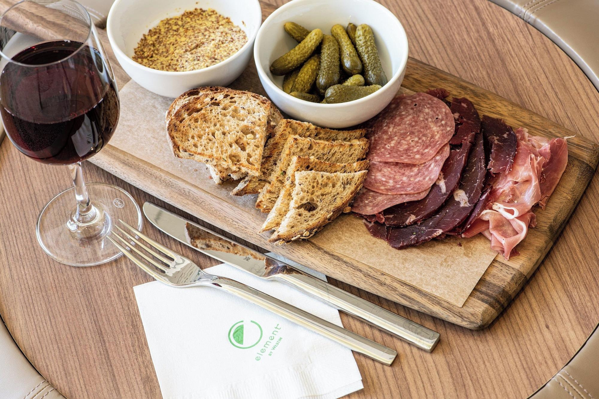 Restaurant Element Scottsdale at SkySong