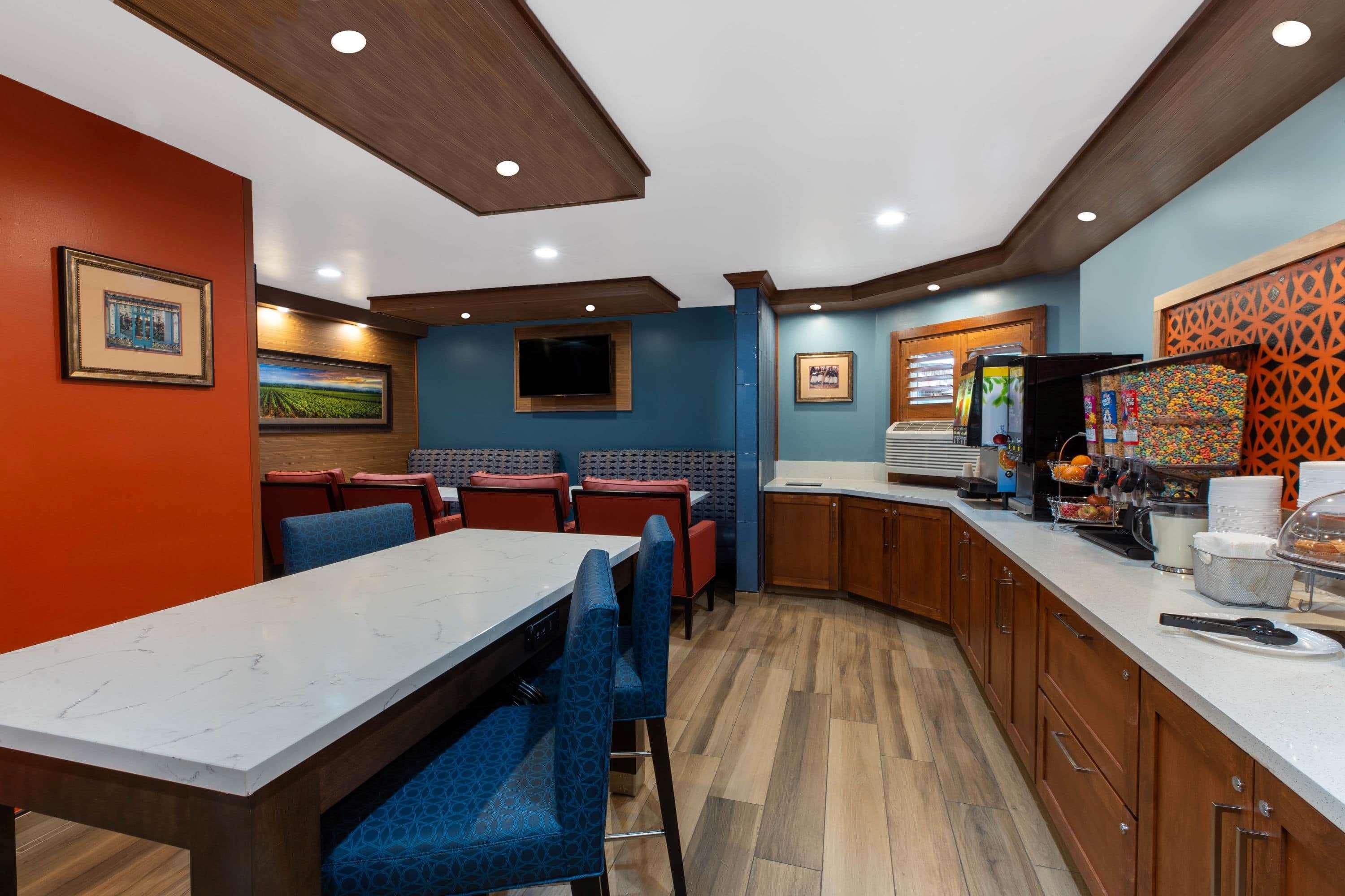 Restaurant Travelodge by Wyndham Healdsburg Sonoma Wine Ctry
