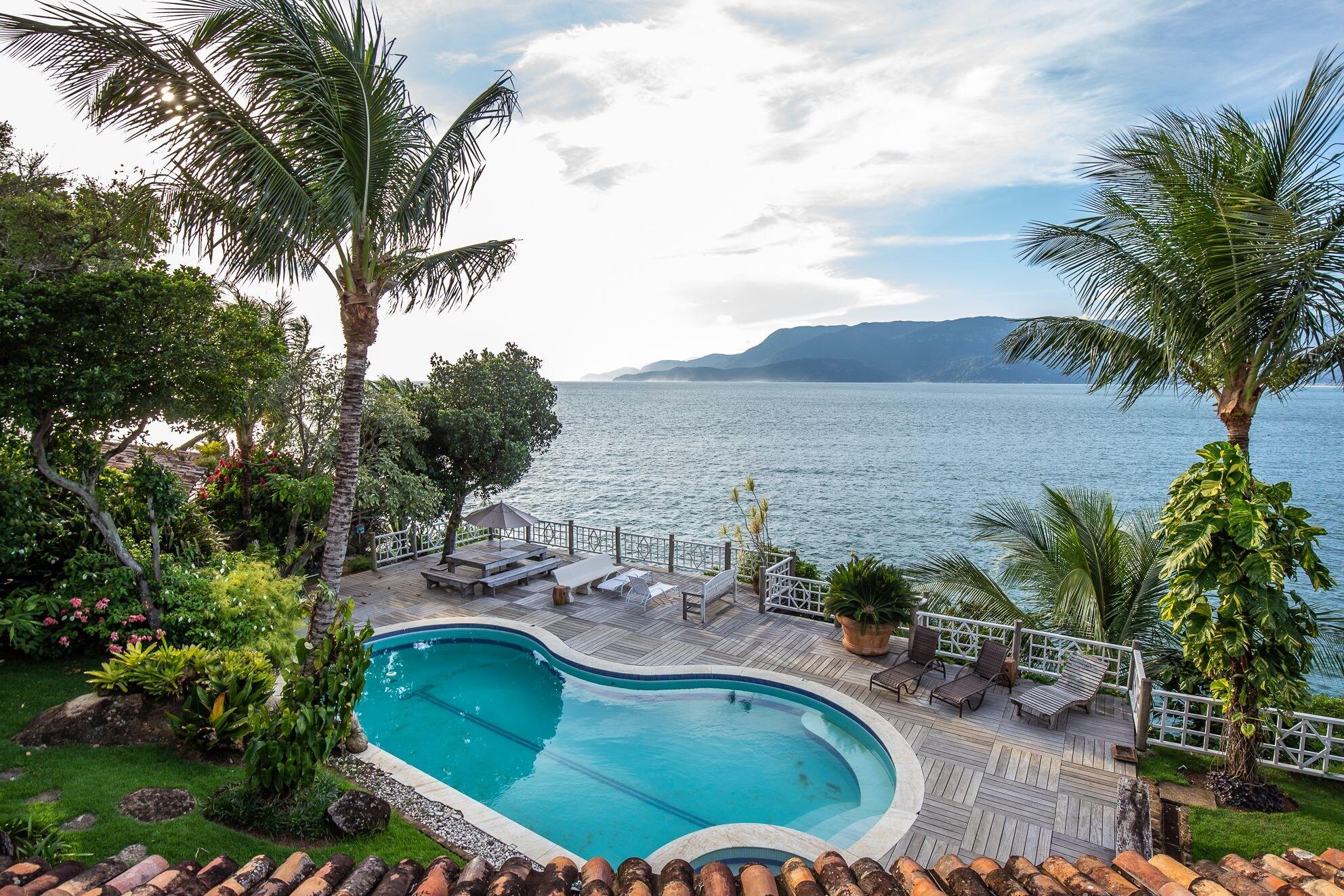 Varios Vila Toro Guest House