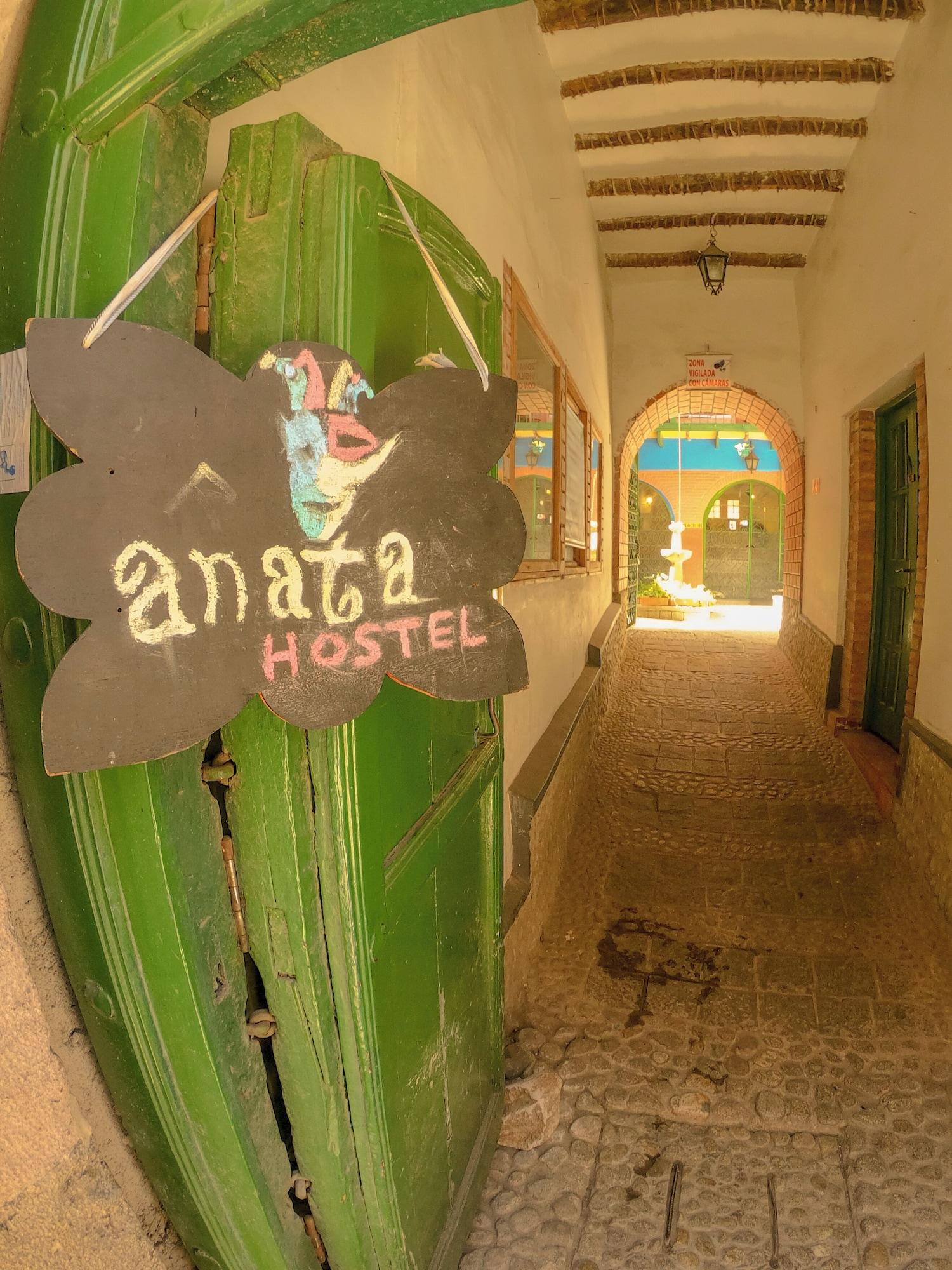 Vista Exterior ANATA HOSTEL