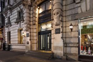 Alojamiento - The Hotel @ Fifth Avenue