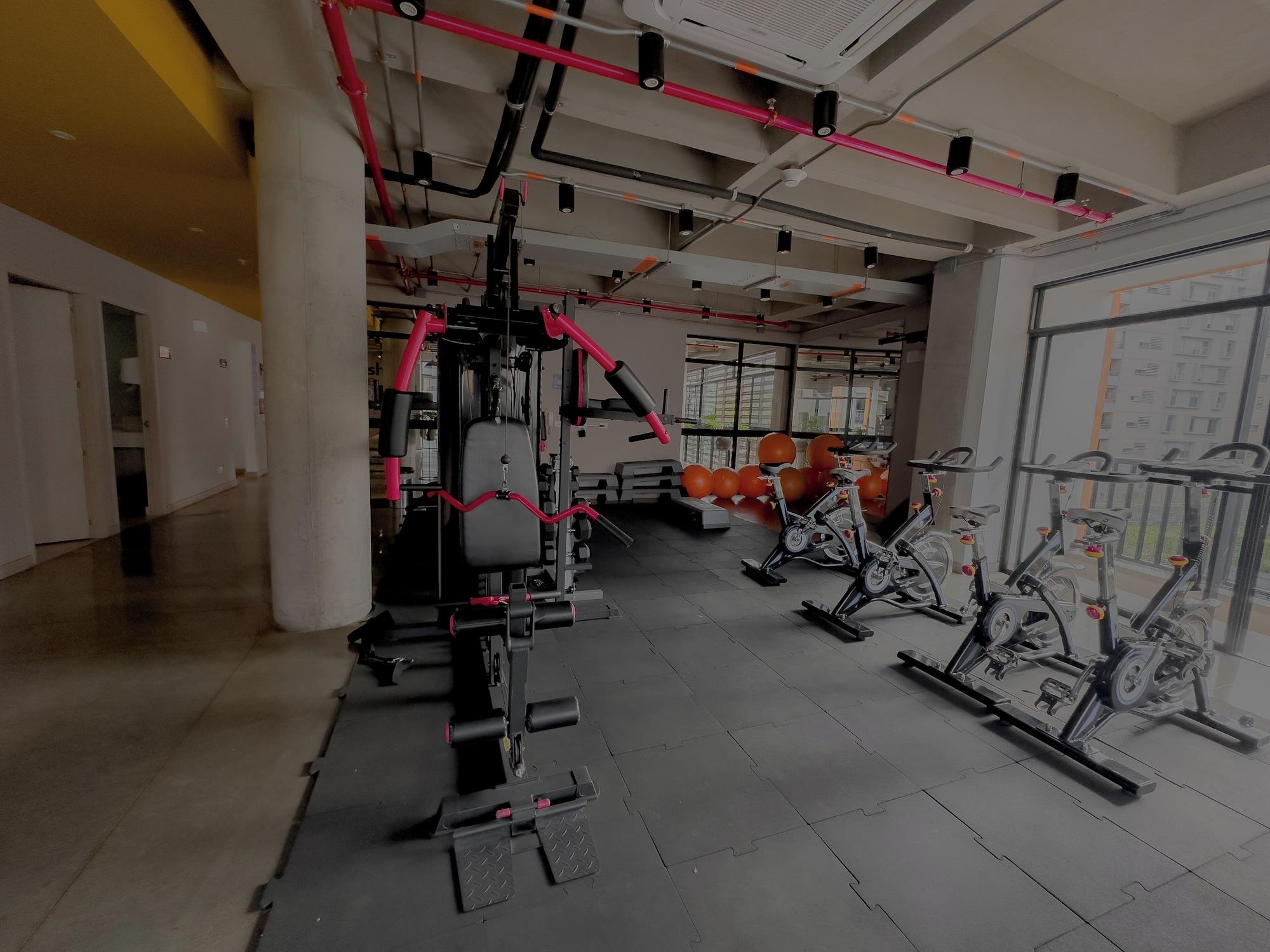 Gimnasio Apartamento Alto Living