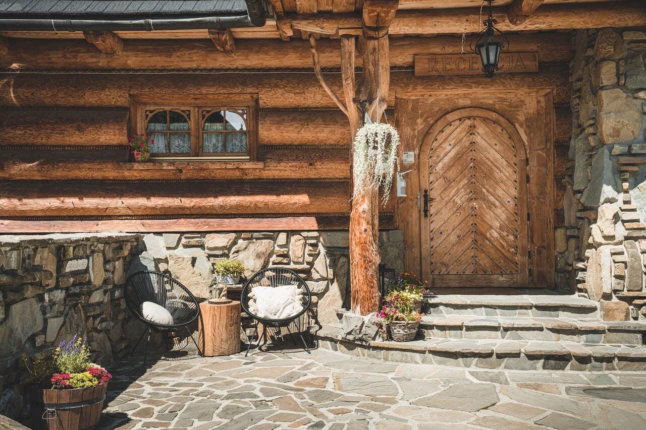 Varios Javorina Residence