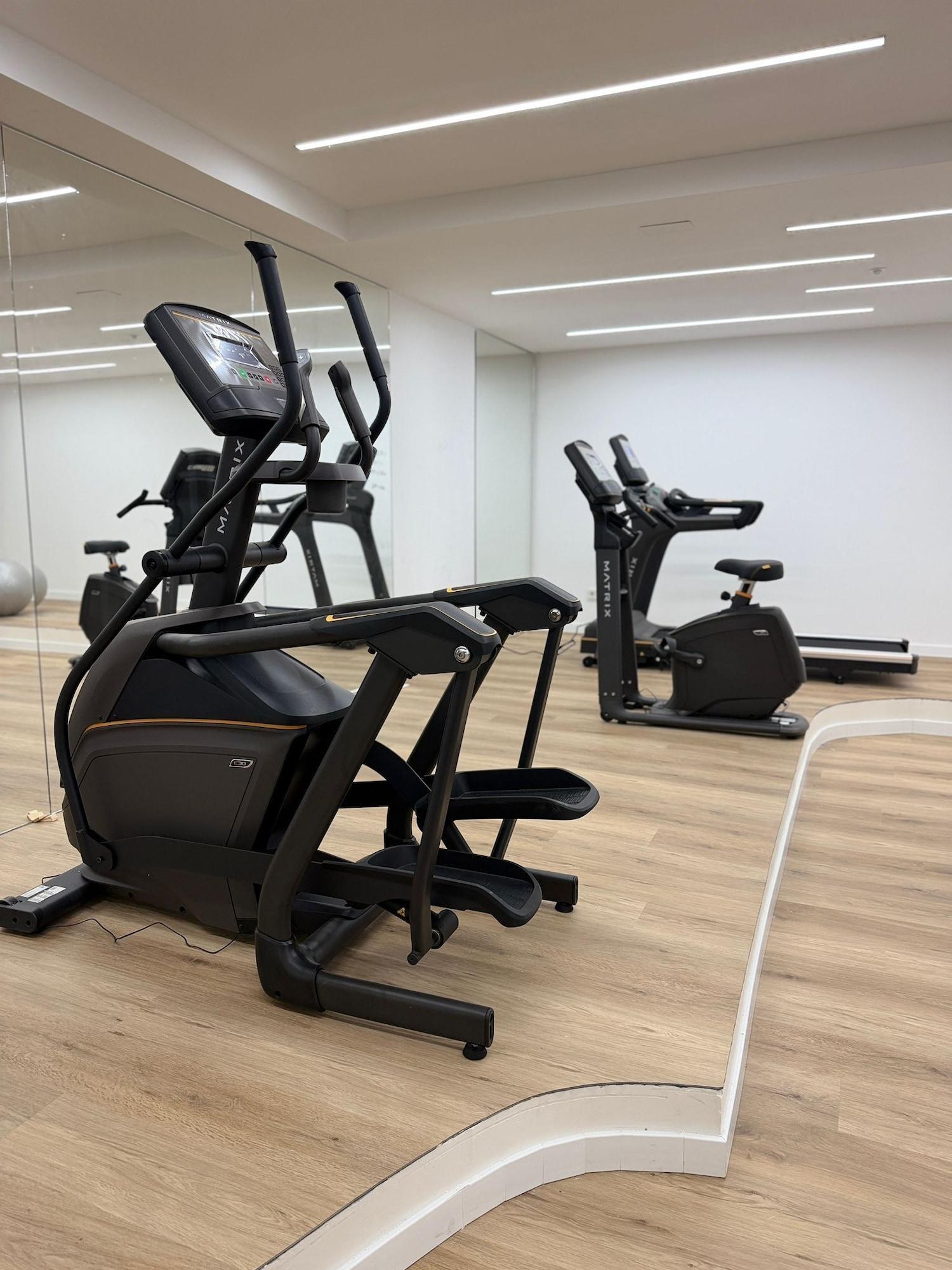 Gimnasio Iconic Suites