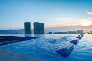 Alquiler Vacacional - Zoho Skies 1 BDR, 1 Bath, with parking