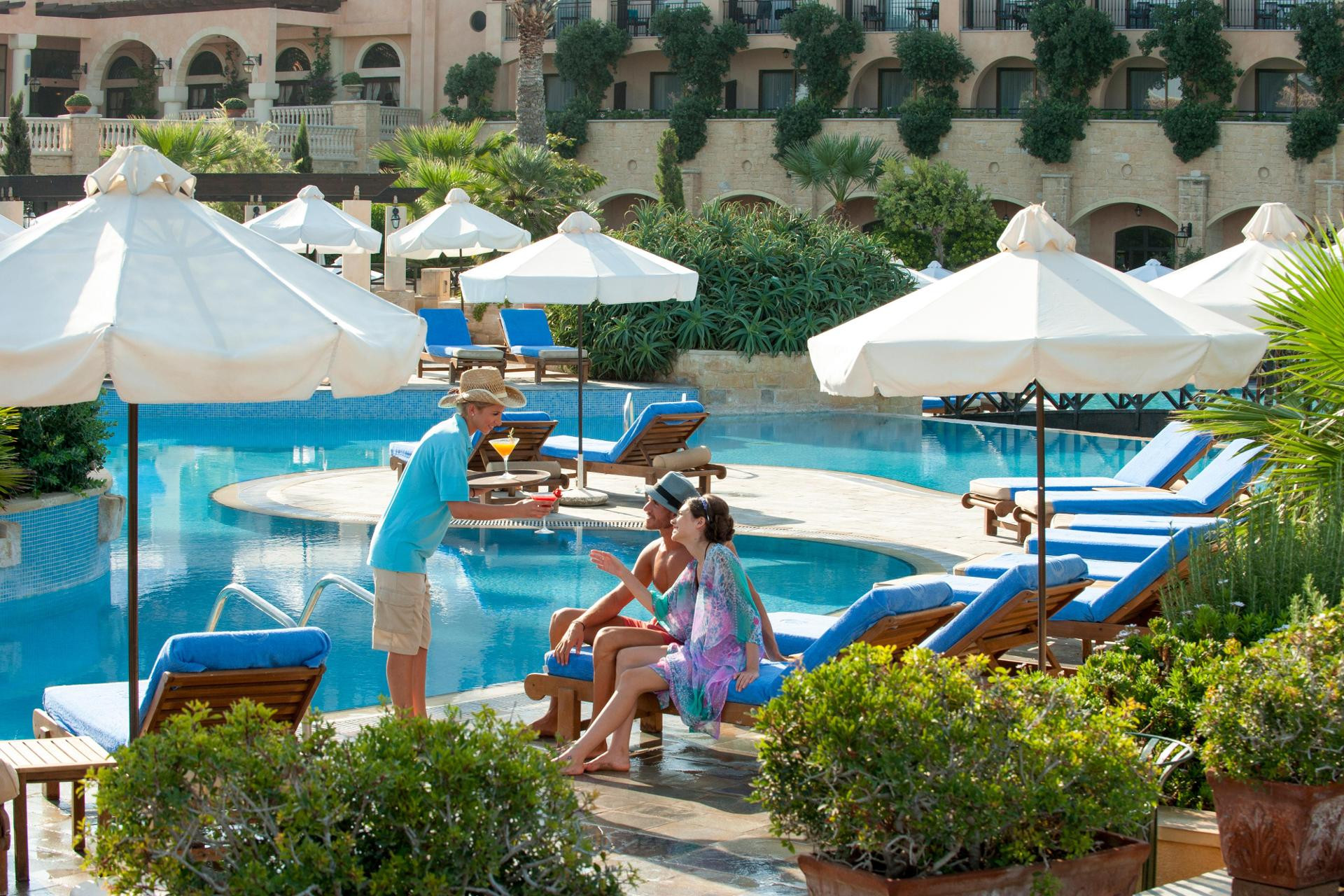 Vista Piscina Elysium