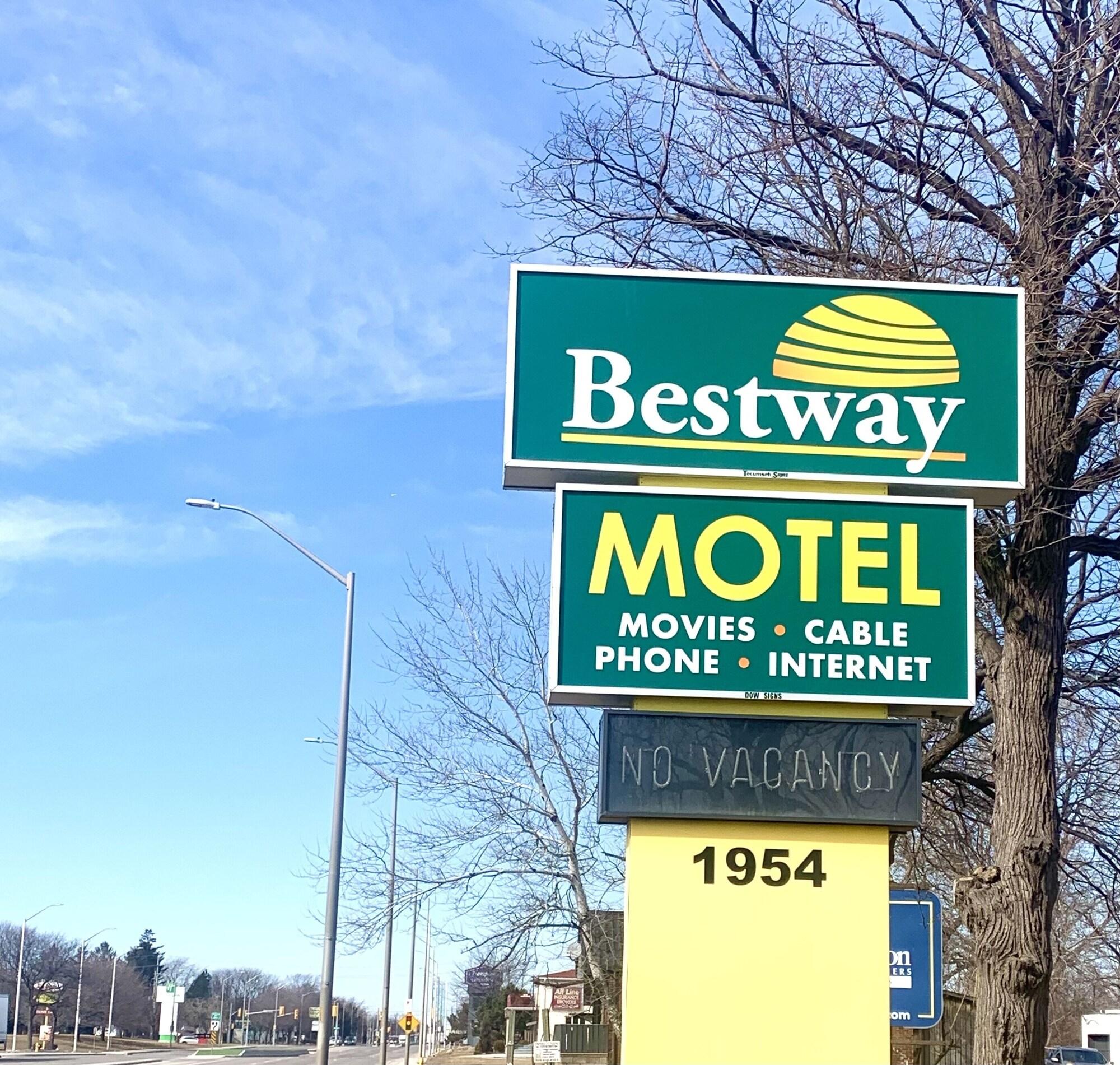 Varios Bestway Motel