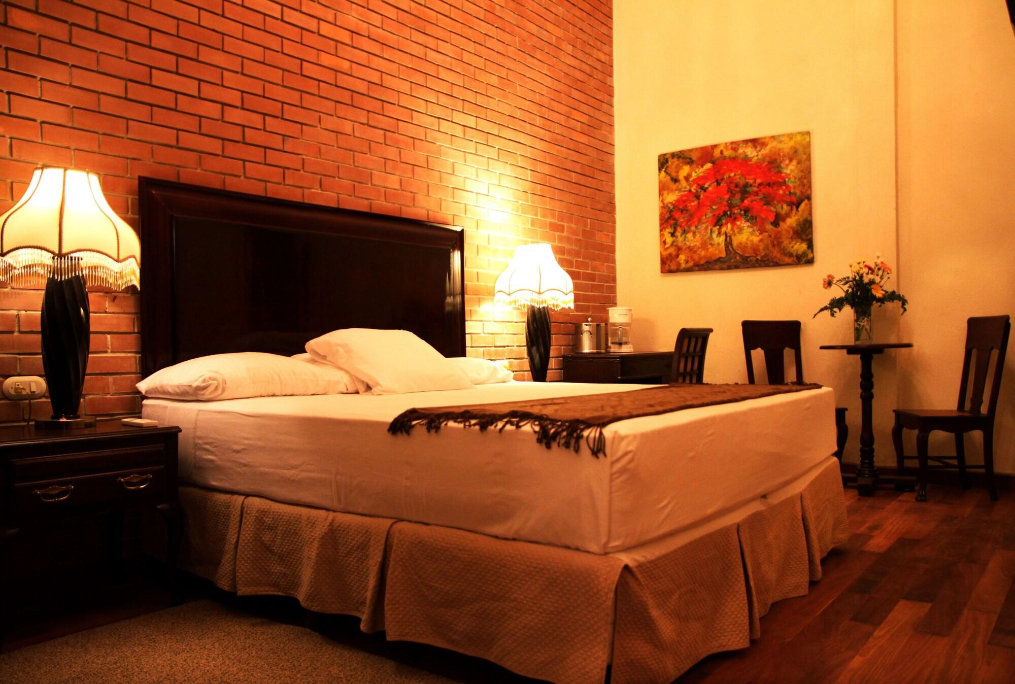 Varios Hotel Los Altos Esteli