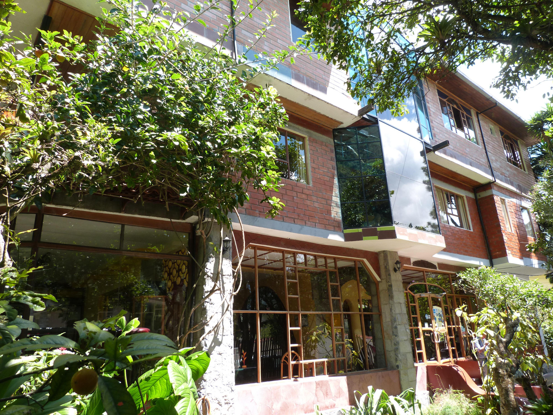 Vista Exterior Hostería y Spa Isla de Baños