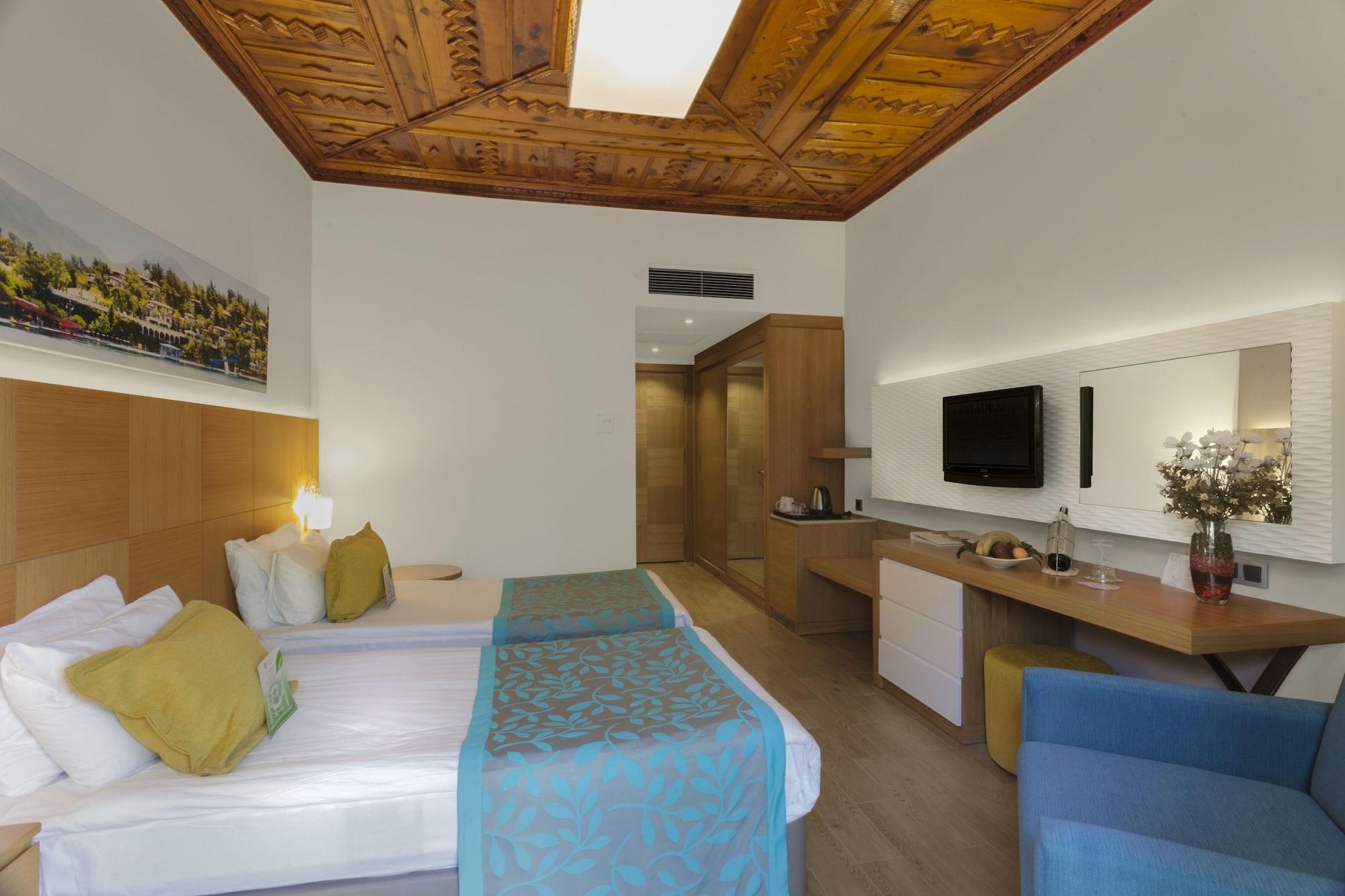 Habitación Club & Hotel Letoonia