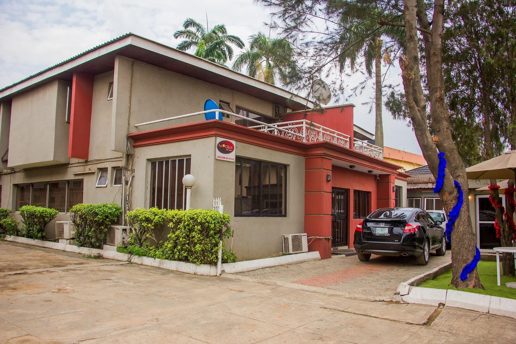 Varios Modex Guest House