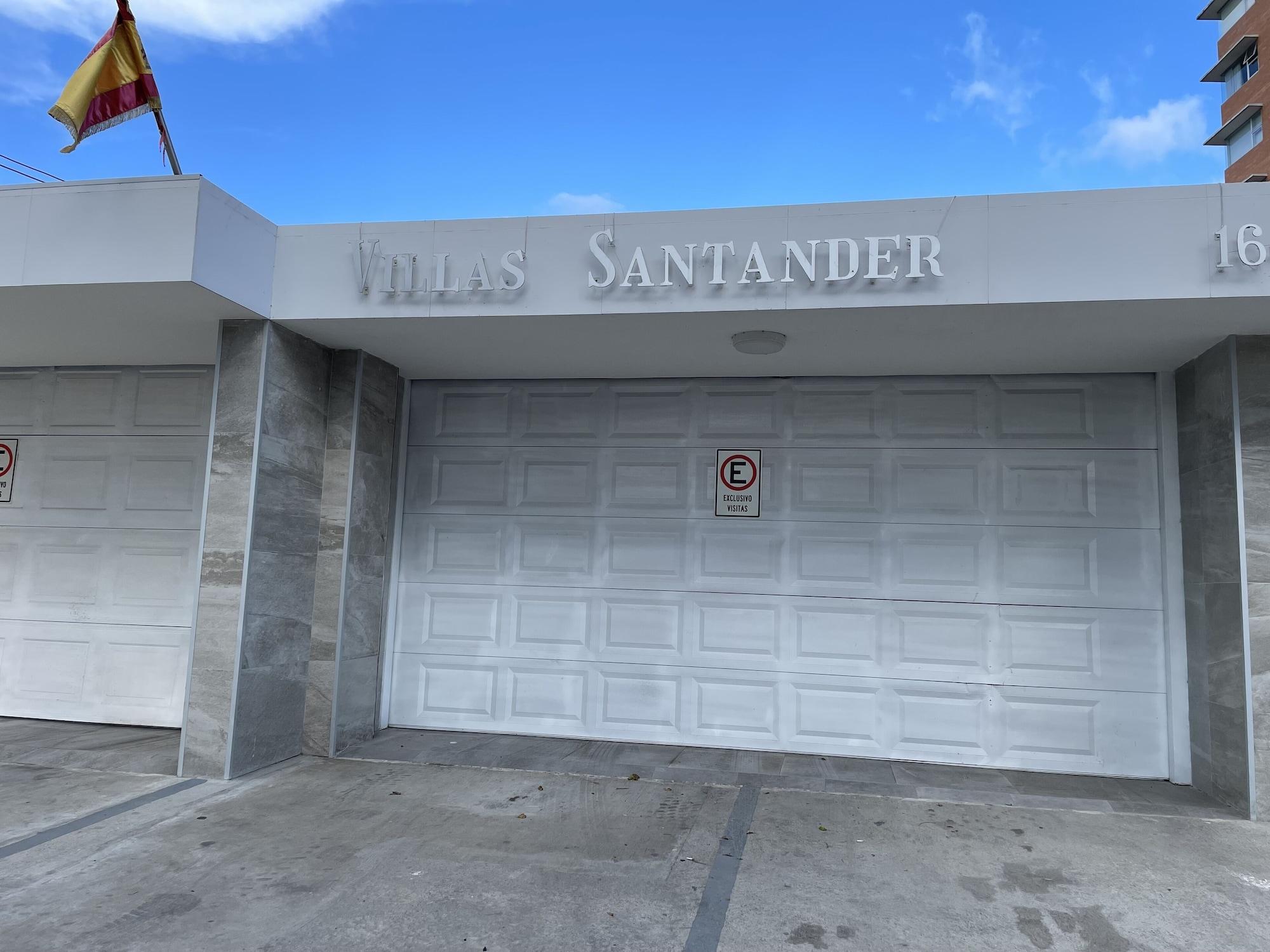 Vista Exterior Villas Santander - Deluxe Stay