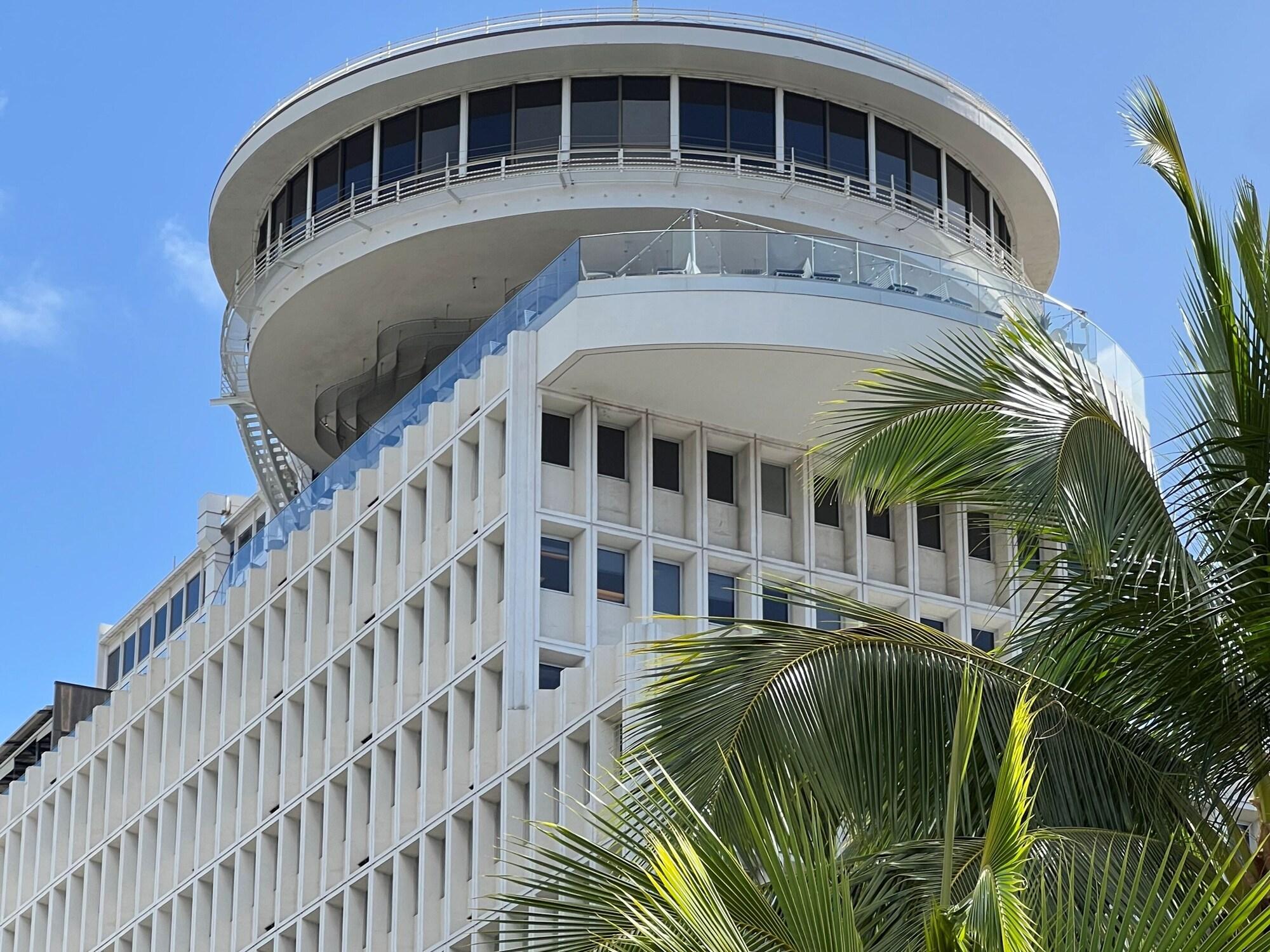 Vista Exterior FIRST CABIN INTERNATIONAL HAWAII