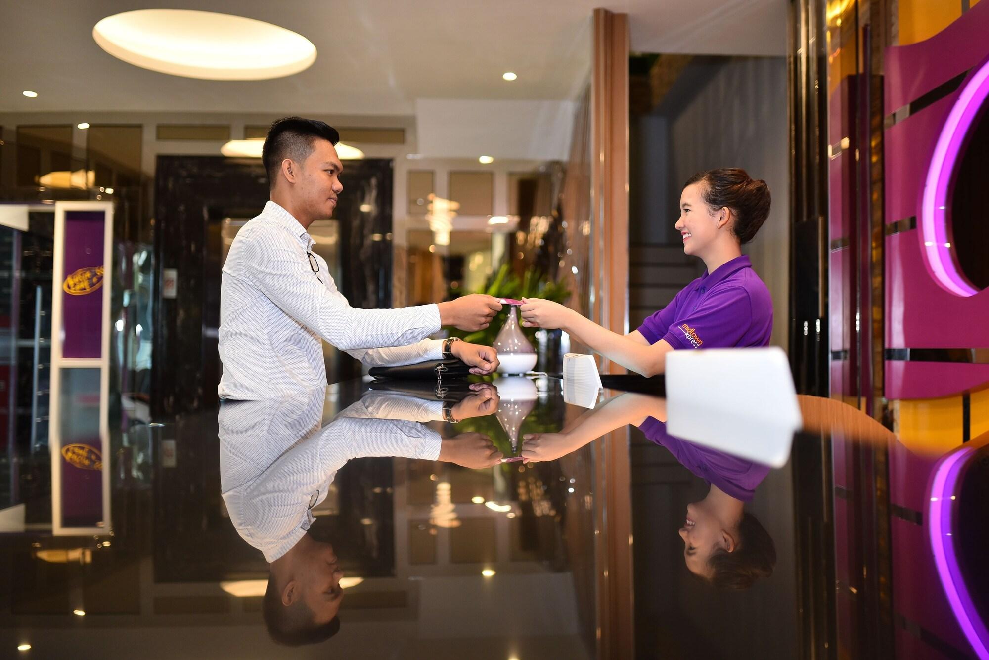 Vista Lobby Midtown Xpress Balikpapan