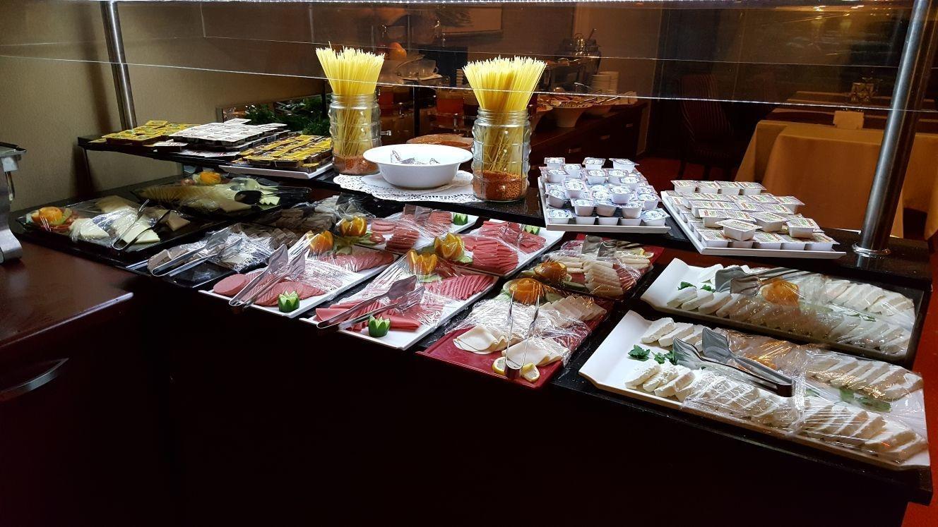 Restaurant Ulasan Hotel
