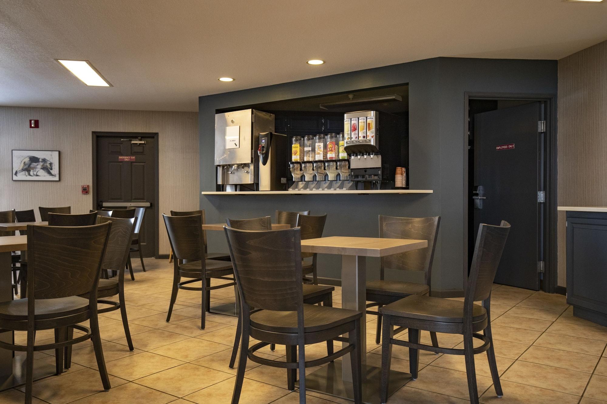 Restaurant Whitewater Inn