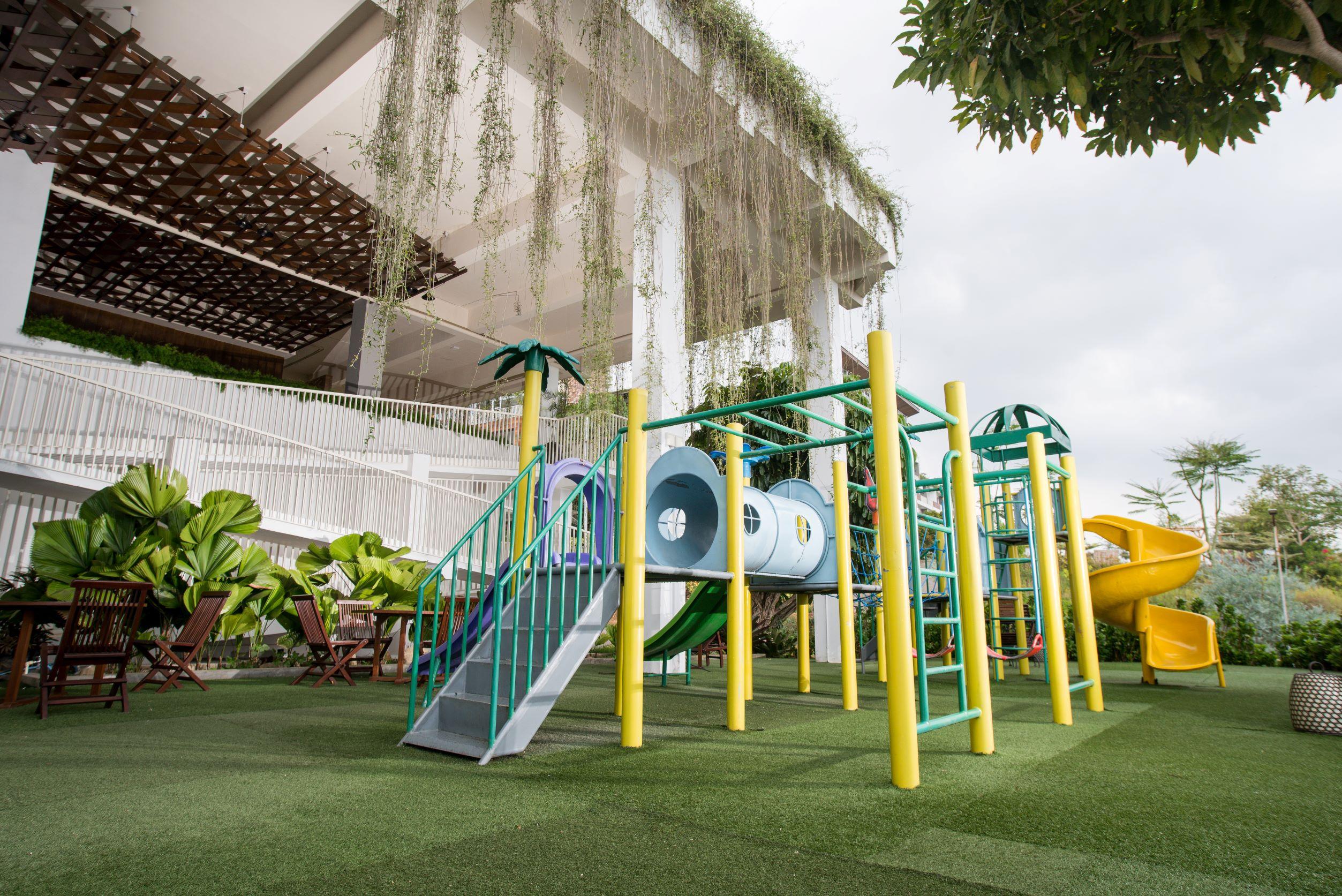 Instalaciones Recreativas Amartahills Hotel and Resort Batu