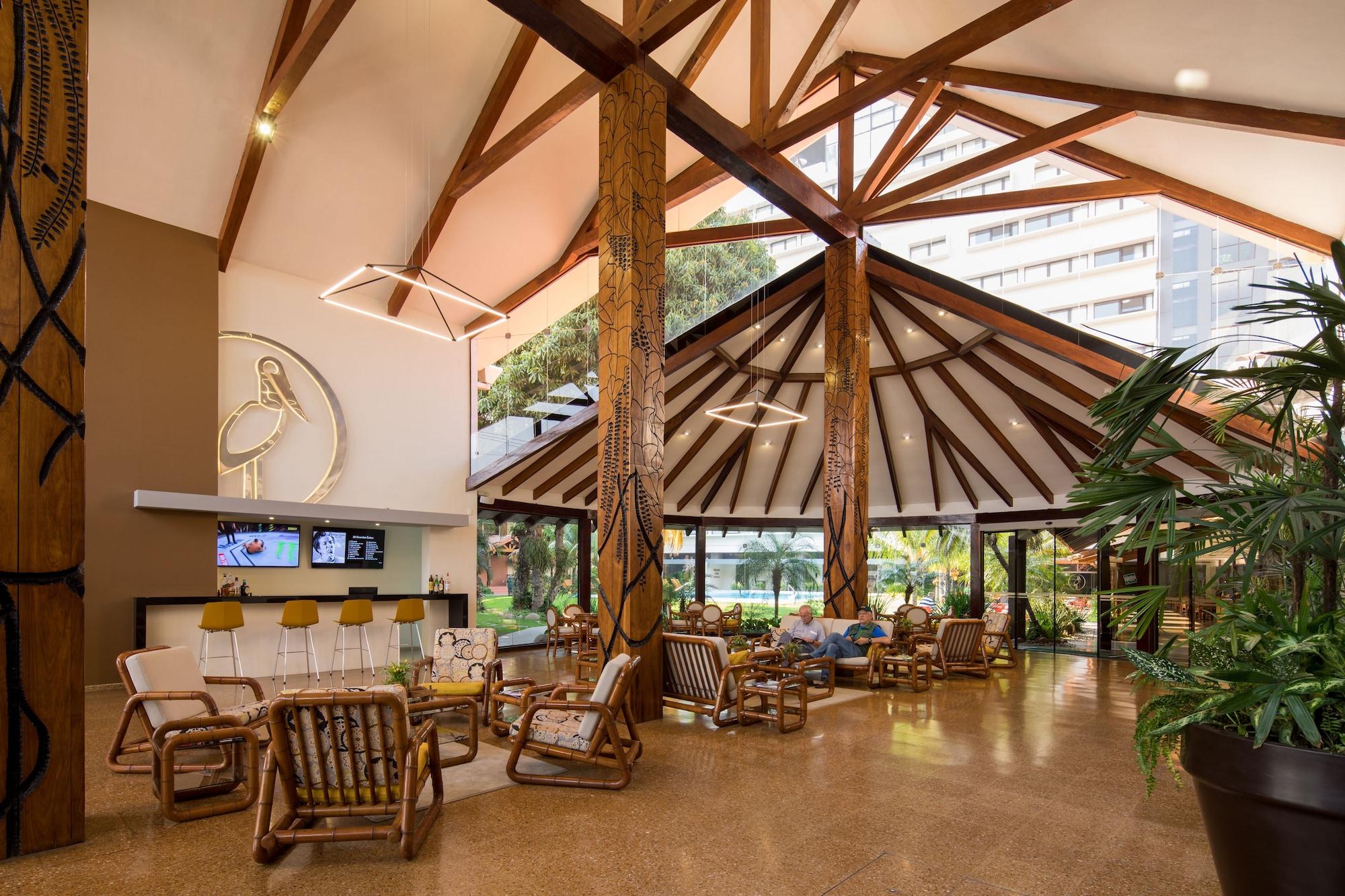 Vista Lobby Hotel Cortez