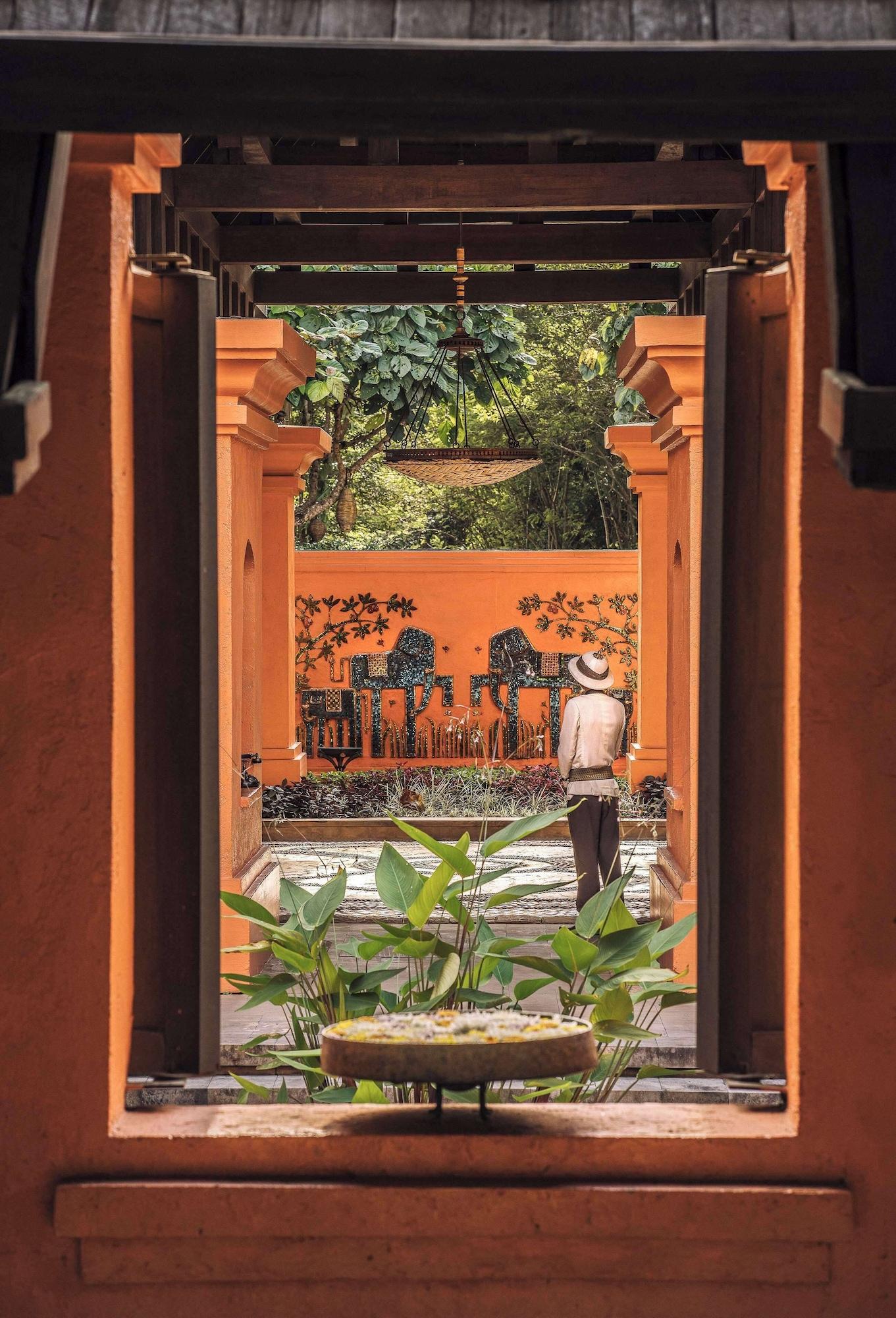 Vista Lobby Anantara Golden Triangle Elephant Camp & Resort