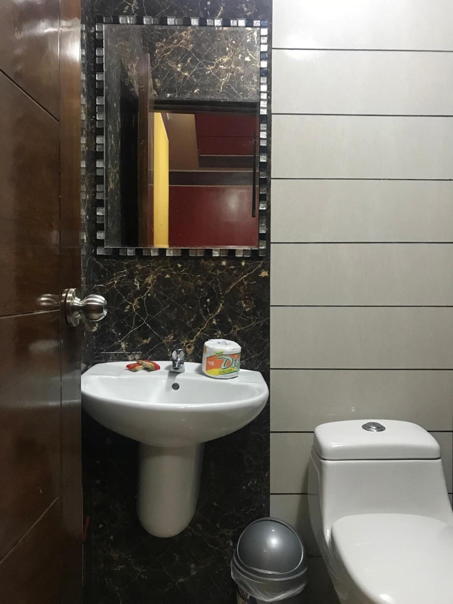 Equipamiento de Habitación Manantial Hotel No.002