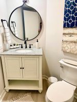 Alquiler Vacacional - Renovated/Direct Ocean FT/1BR/1.5BA/Pool/Hot Tub/Walk-in Shower/Smart TV/WiFi