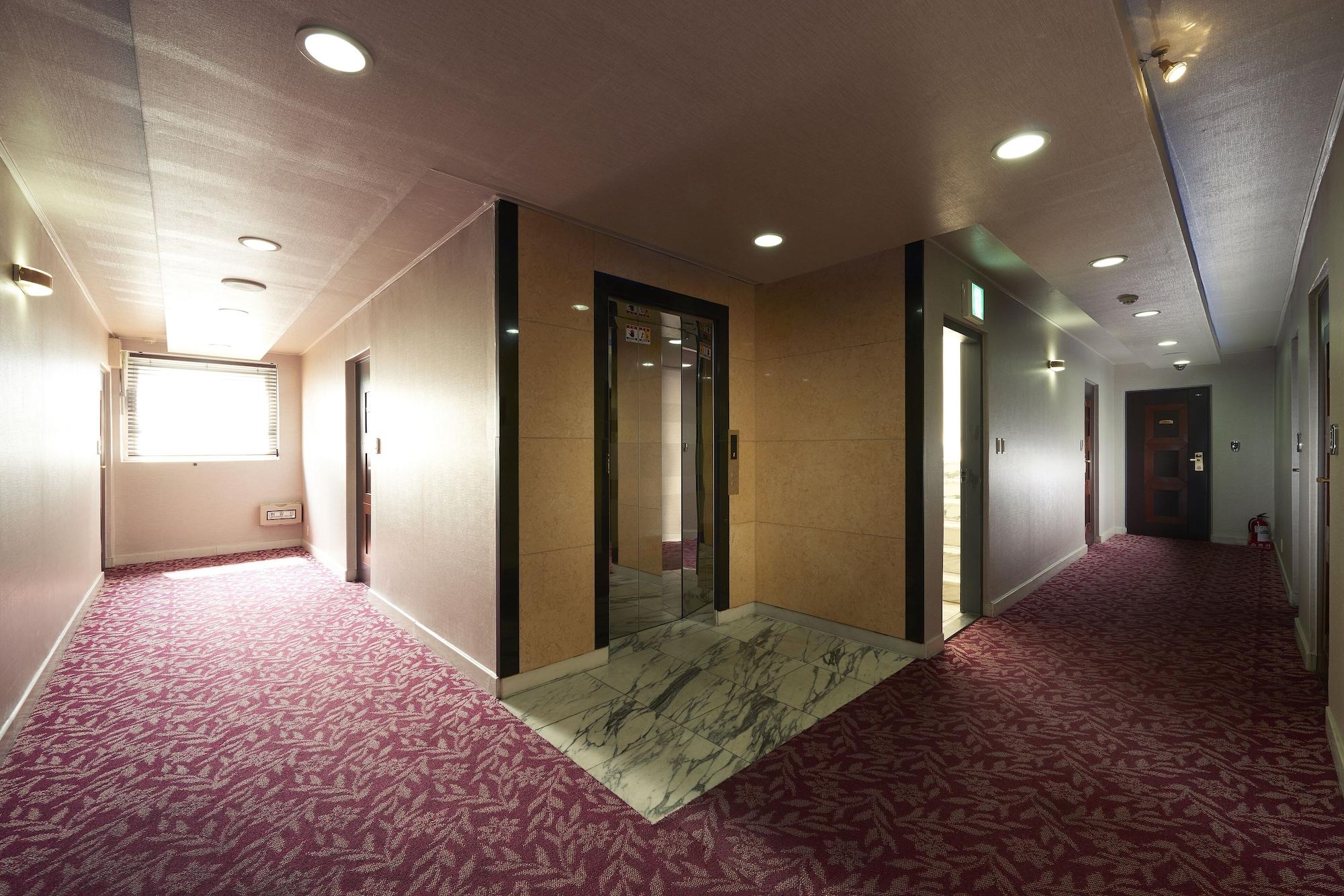Varios Noble Tourist Hotel Insadong