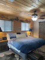 Alquiler Vacacional - Lovely 3-bedroom cabin Pinetop Lakes golf course, covered deck, fire, Wi-Fi