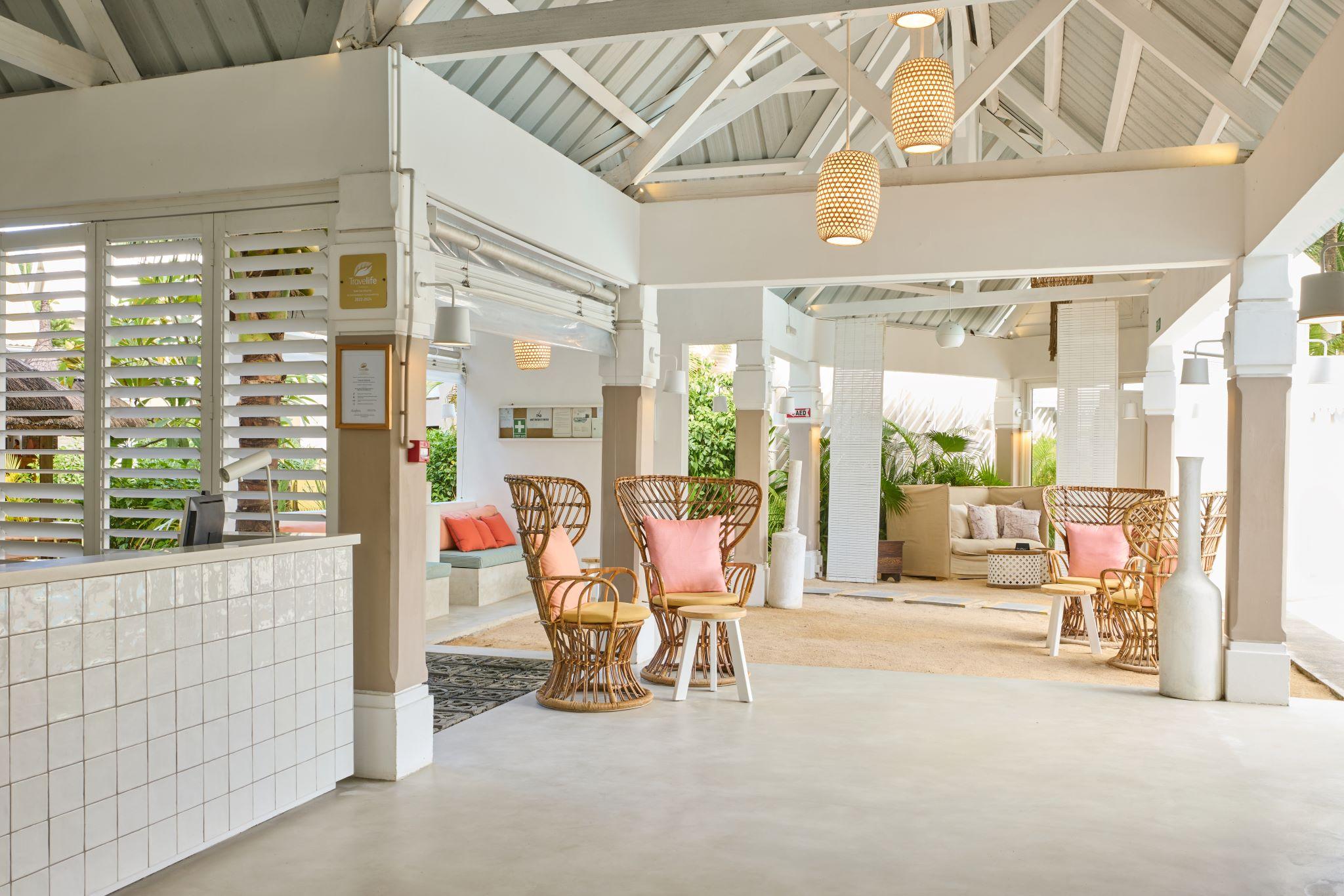 Vista Lobby Tropical Attitude, 3 Star