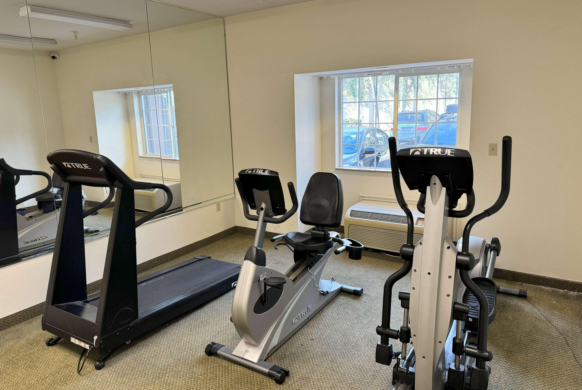 Gimnasio La Quinta Inn & Suites by Wyndham Tulare