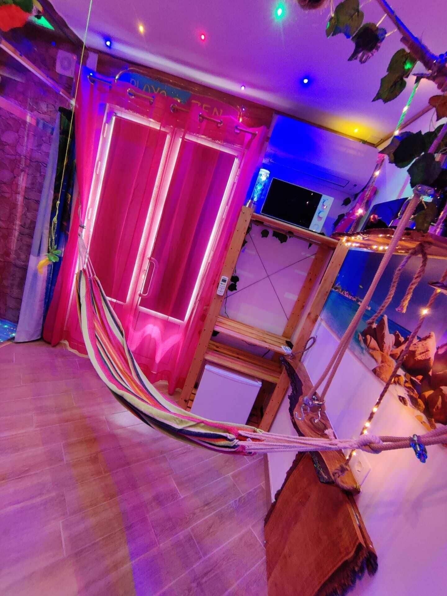 Comodidades del Alojamiento Wonder Room Paraiso Magico Habitacion