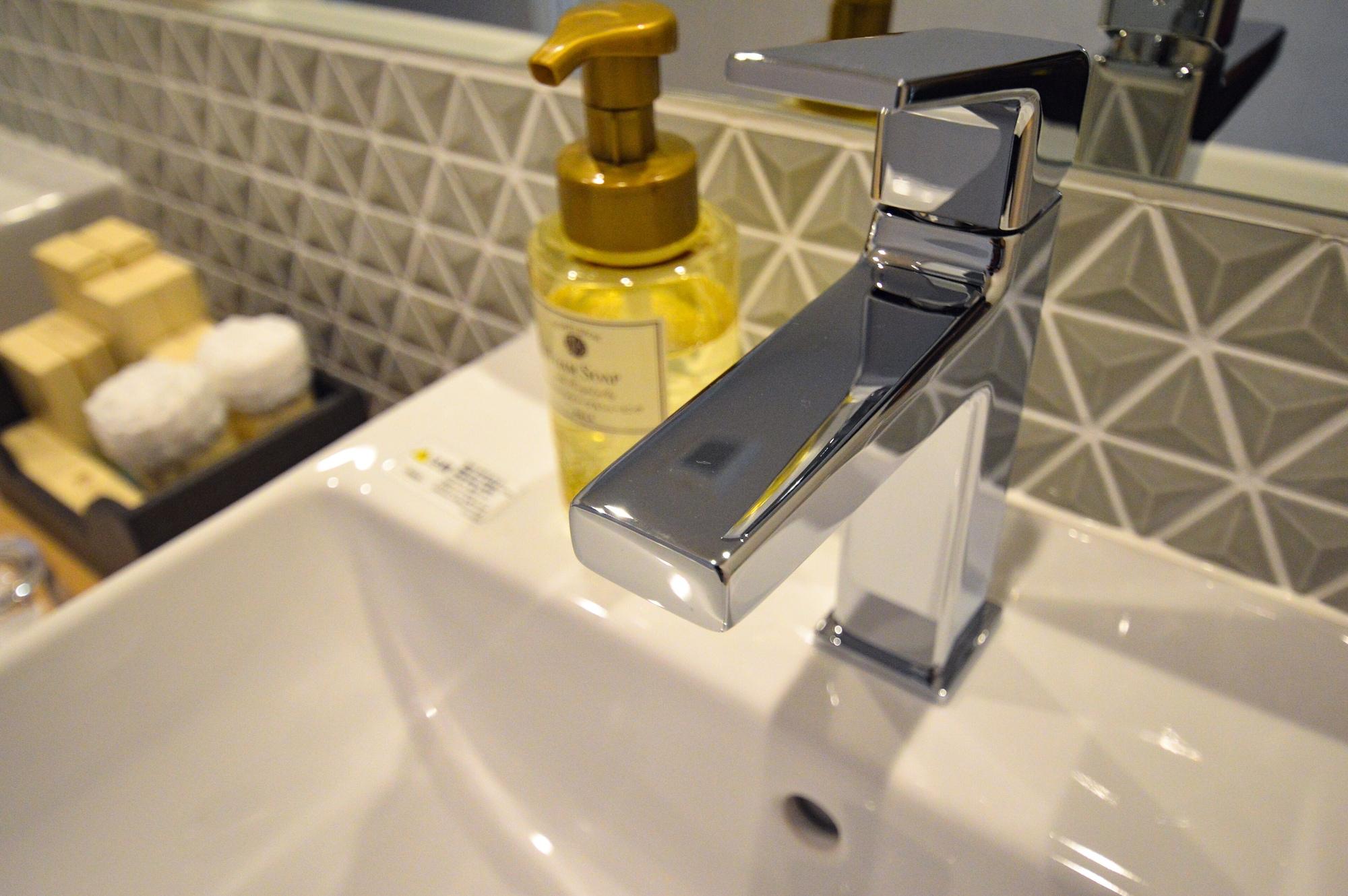 Equipamiento de Habitación Rinn Horikawa Gojo