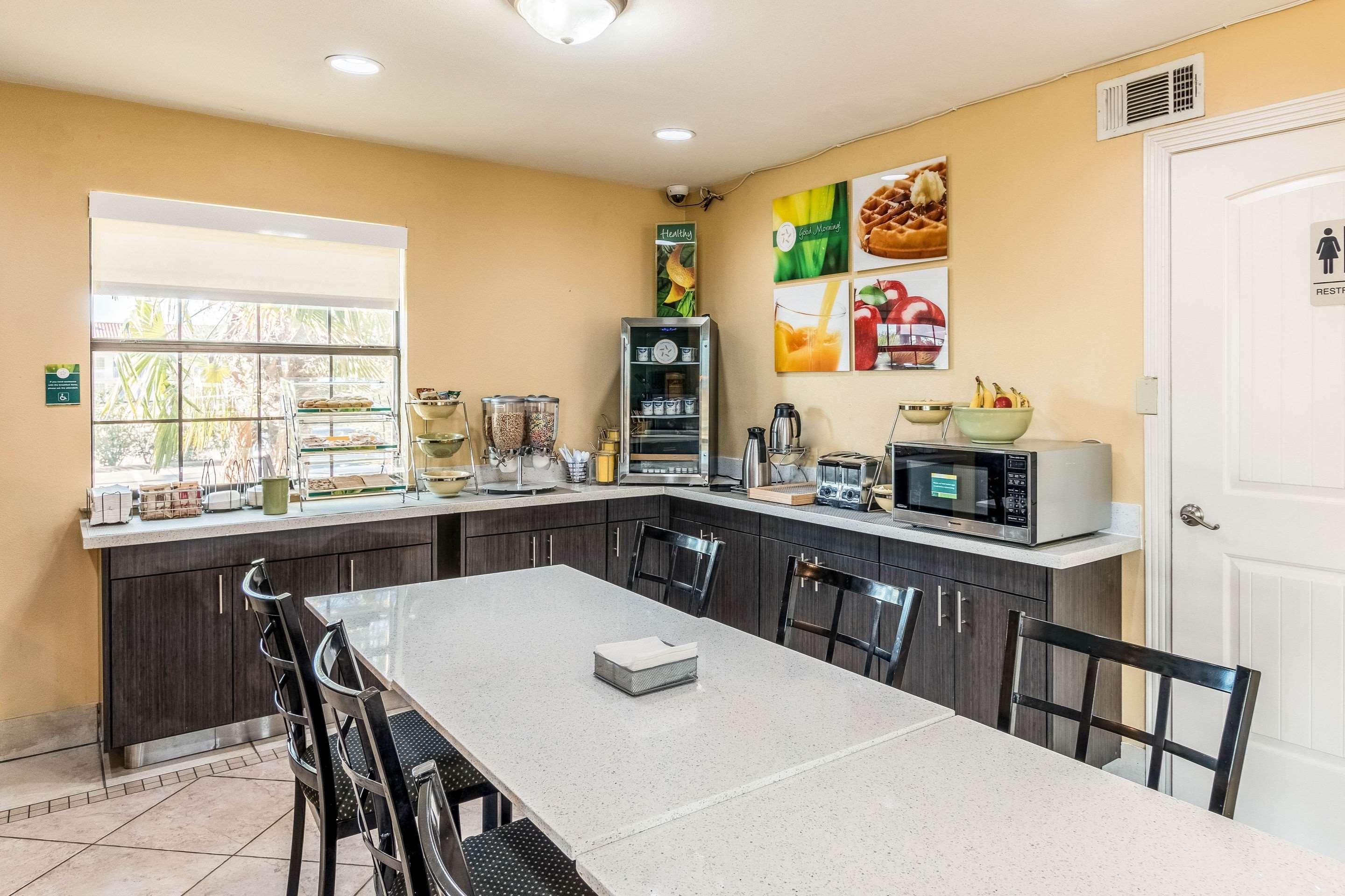 Restaurant Quality Inn Corsicana