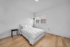 Alquiler Vacacional - Stylish, Spacious, and Modern: 2 Bedroom Apartment in the Heart of Los Angeles