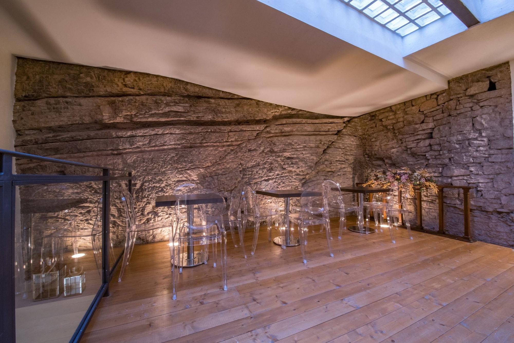 Bar/Salón Il Palazzo