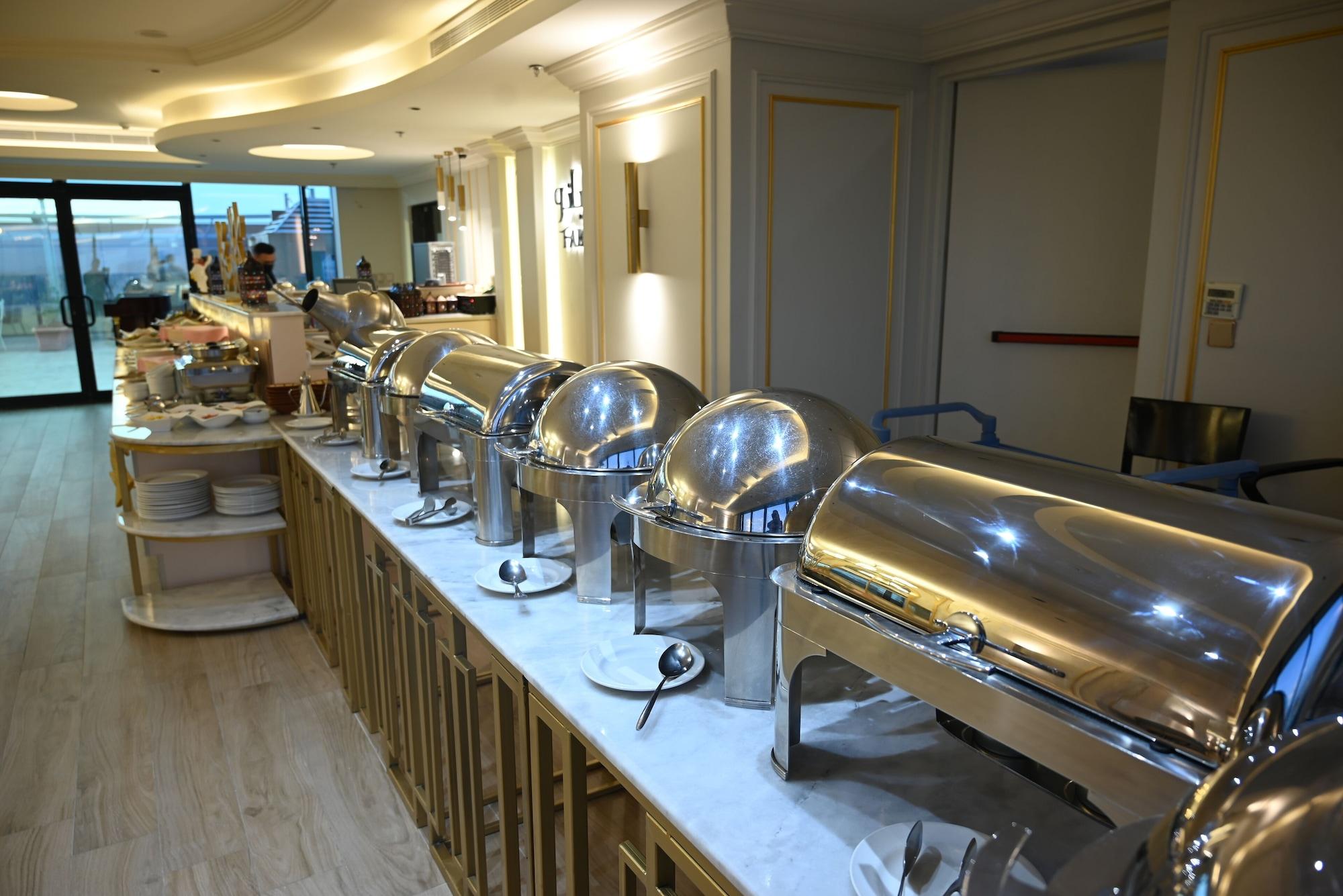 Restaurant Platinum Suites Jeddah