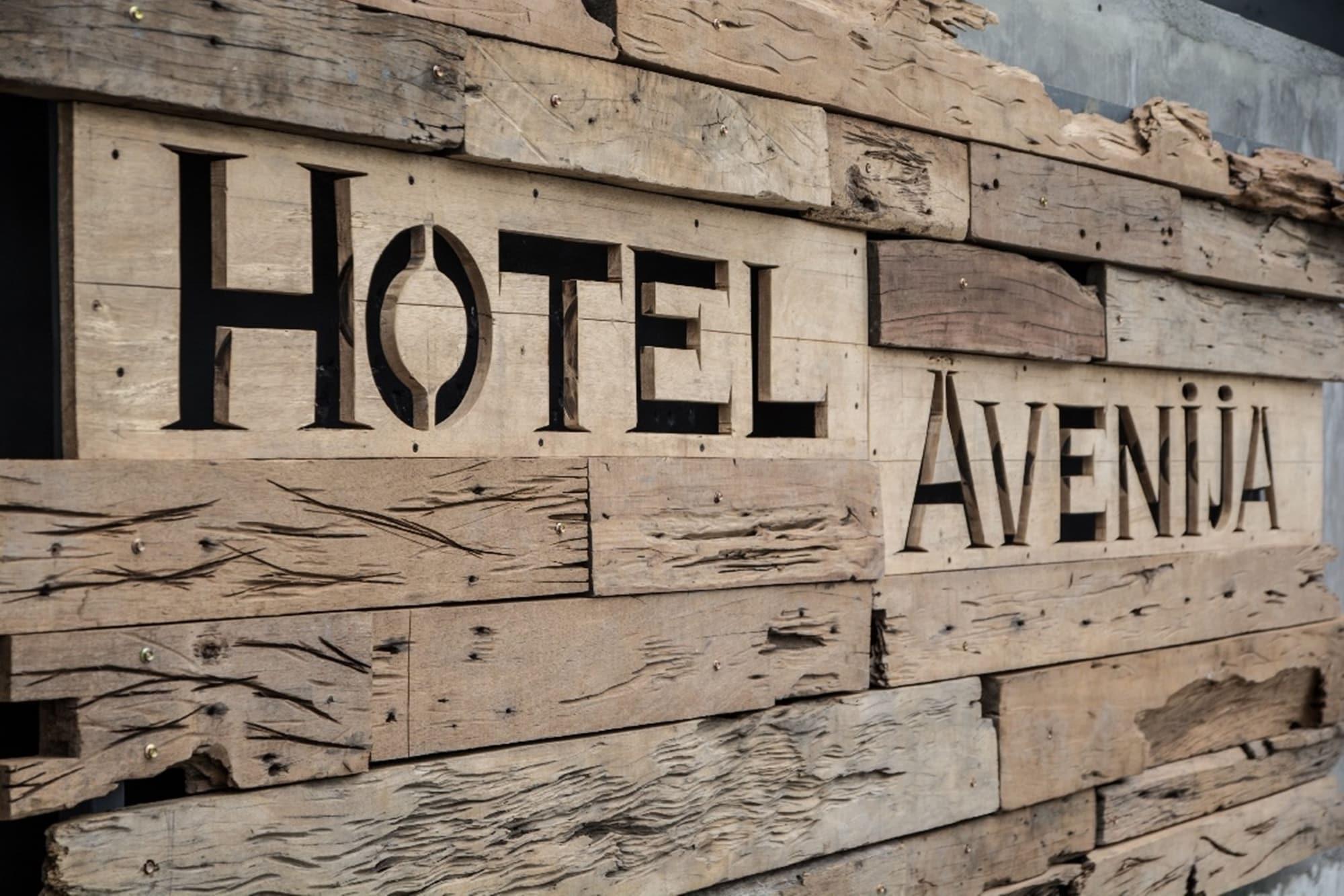 Vista Exterior Hotel Avenija