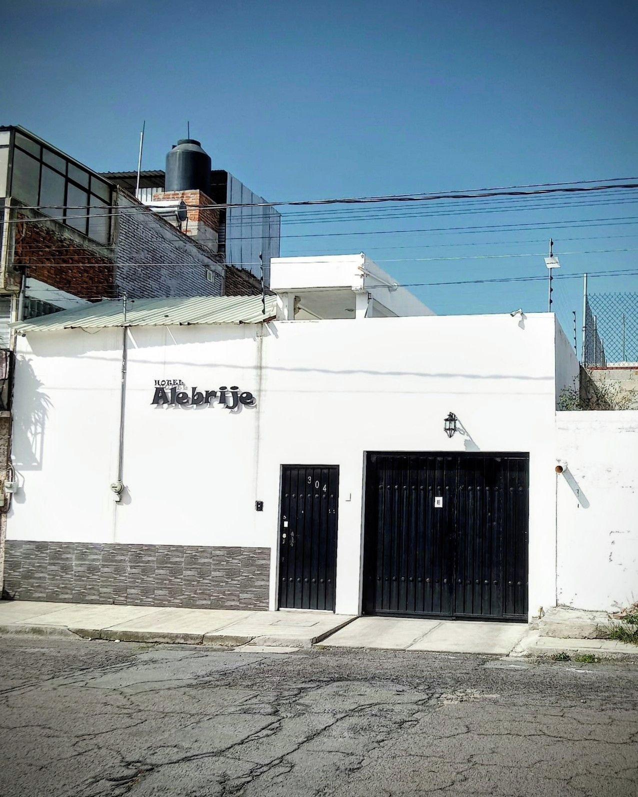 Vista Exterior Hotel Alebrije
